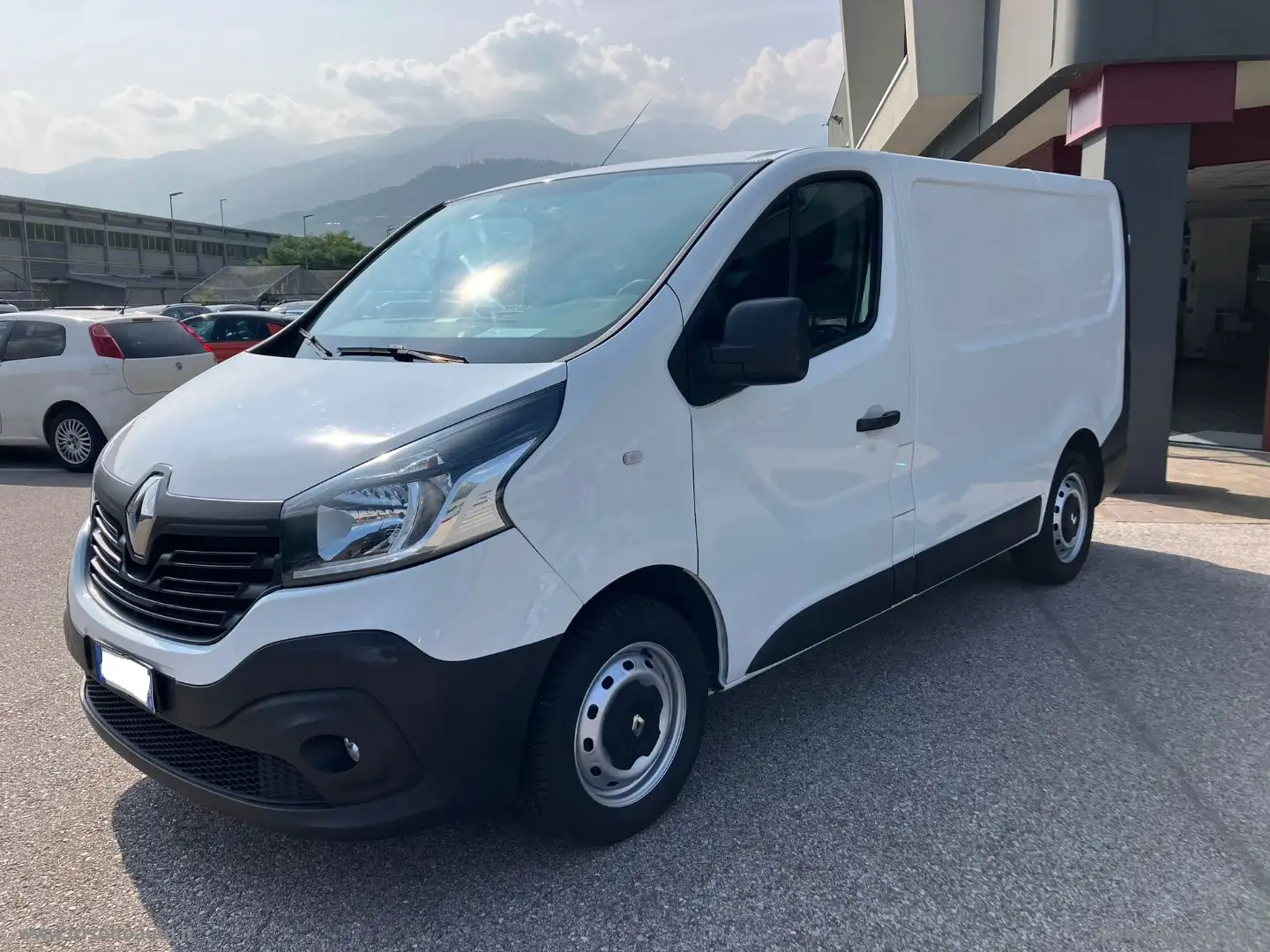 Renault Trafic T27 1.6 dCi 120 L1-H1 Furgone Weiß - 2