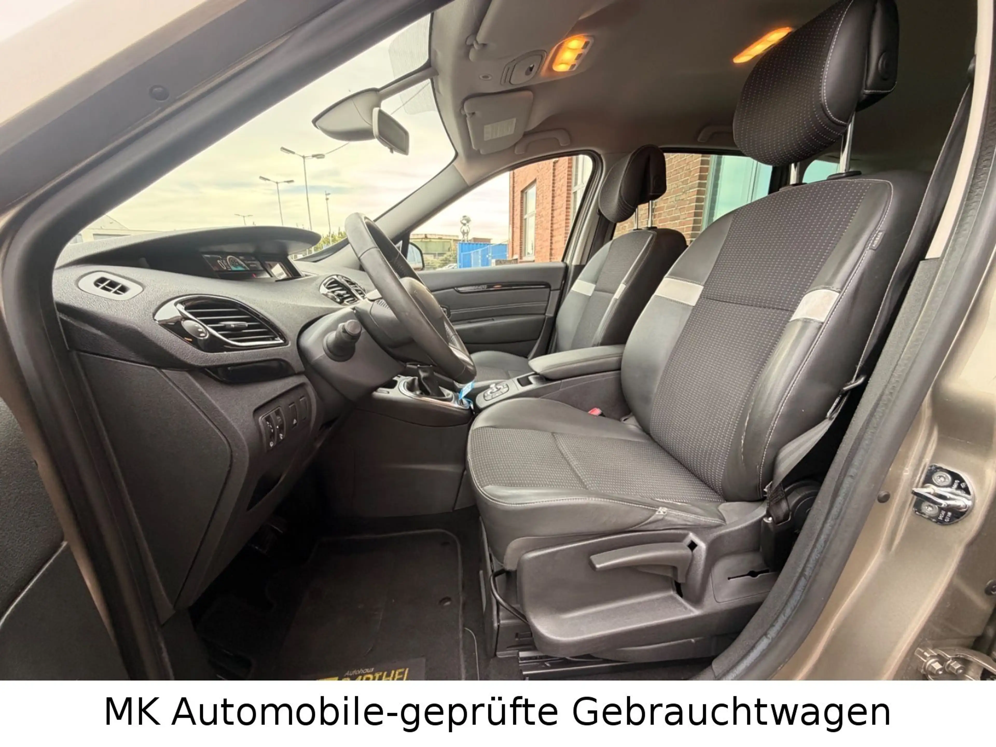 Renault Scenic III Dynamique 2.0*2.Hand*AUTOMATIK** — photo 8