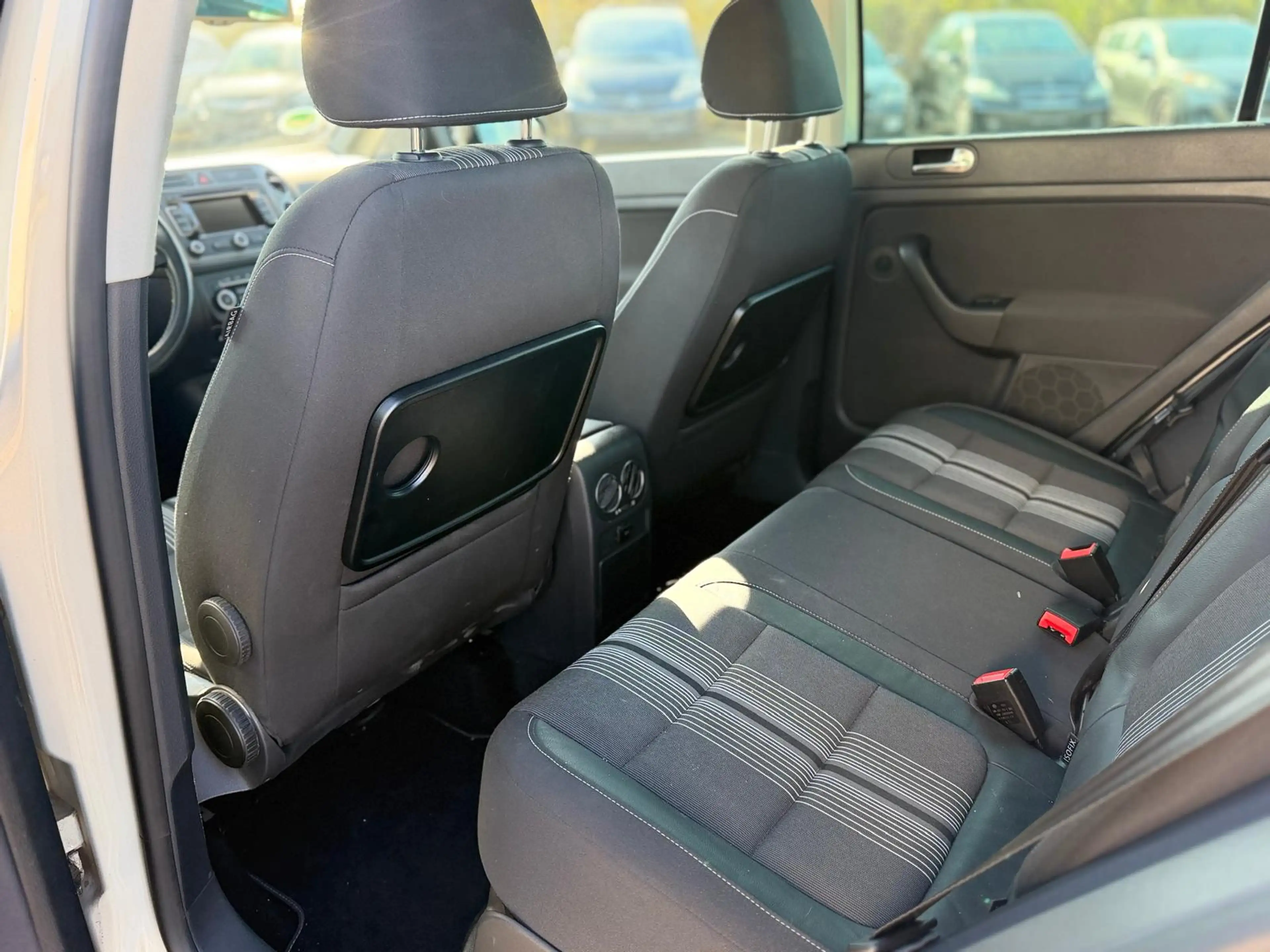 Volkswagen Golf Plus Match — photo 6