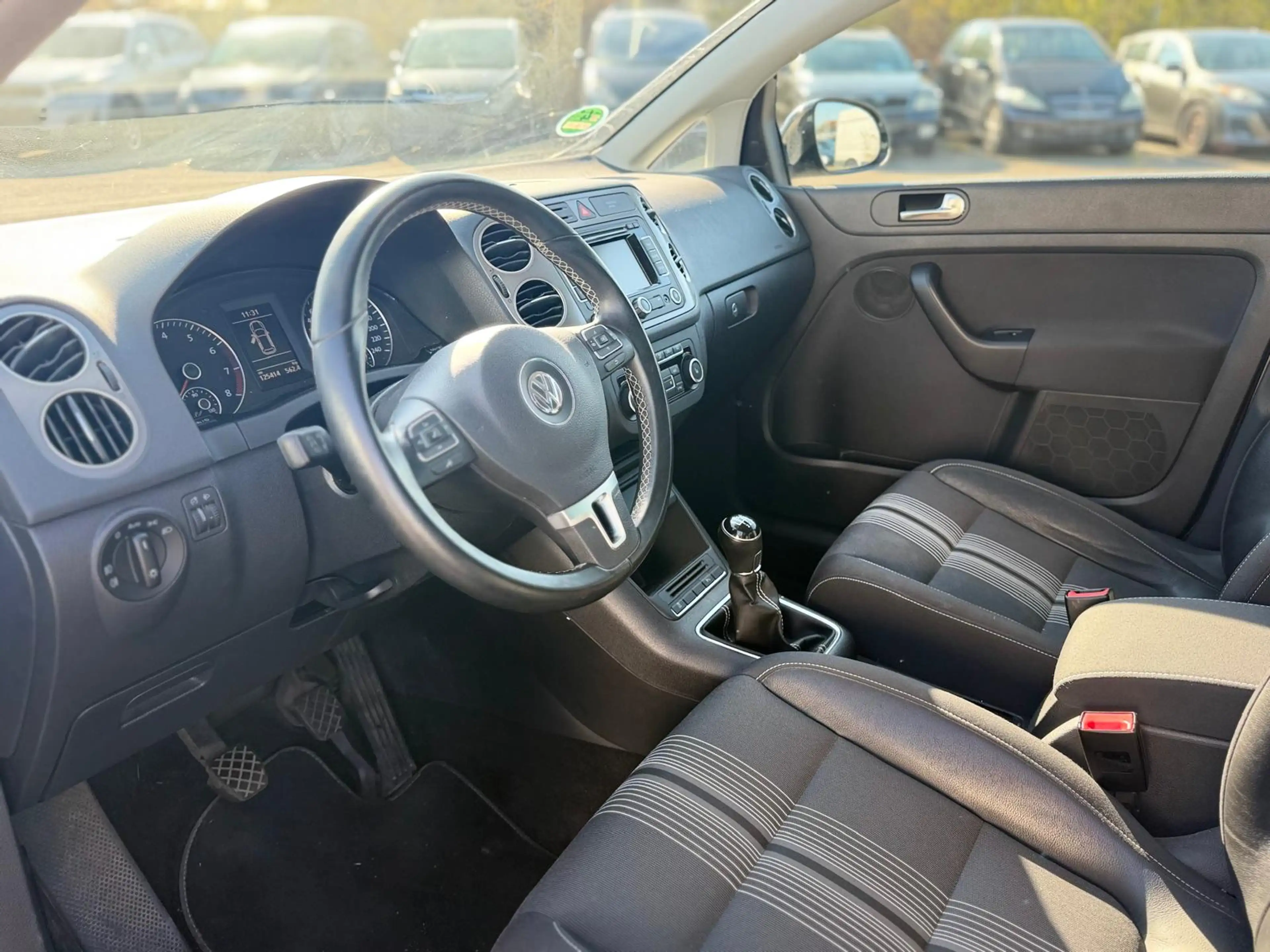 Volkswagen Golf Plus Match — photo 3