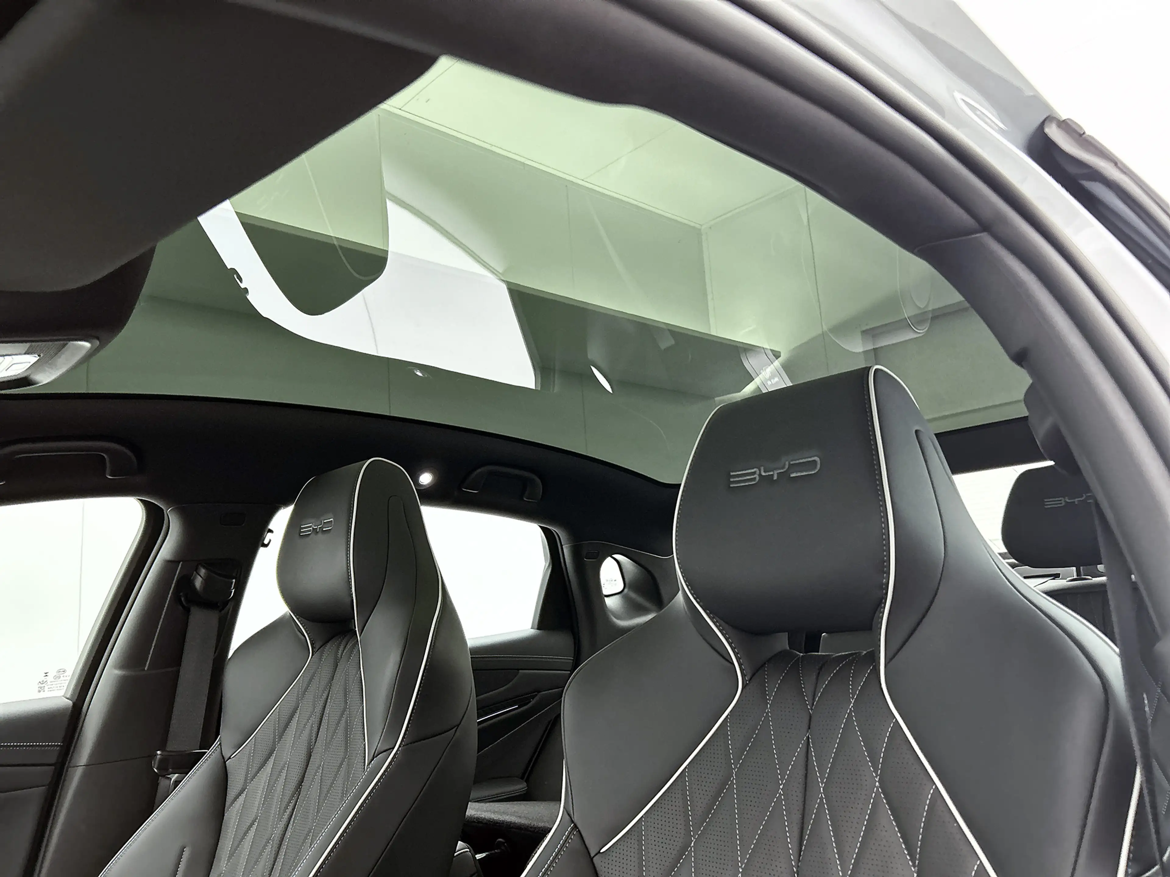 BYD Seal Comfort RWD 61.4 kWh | Achterwiel aangedreven | 46 — photo 4