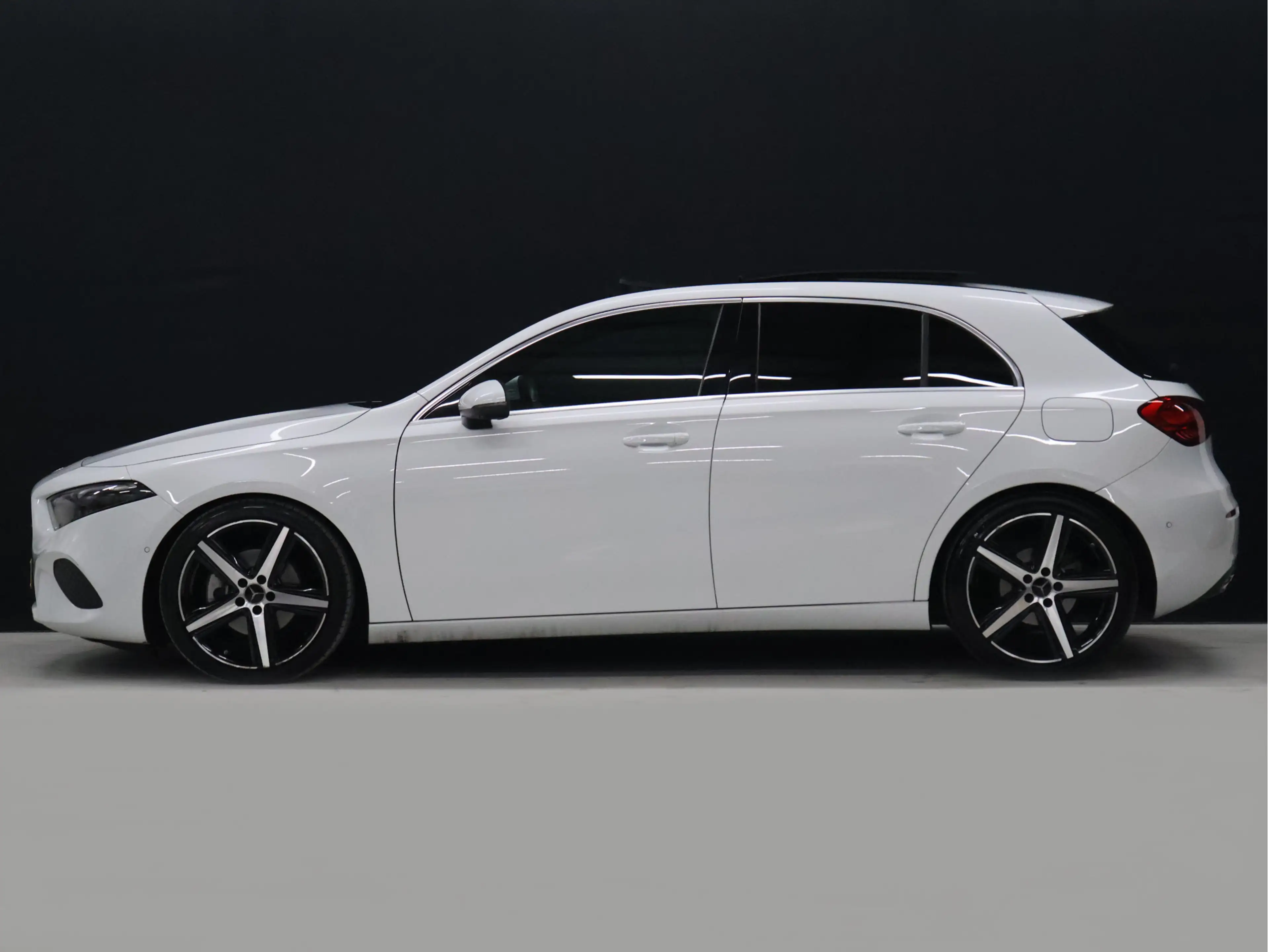 Mercedes-Benz A 180 Business Line [SCHUIFKANTELDAK, 360 CAMERA, STOELV — photo 3