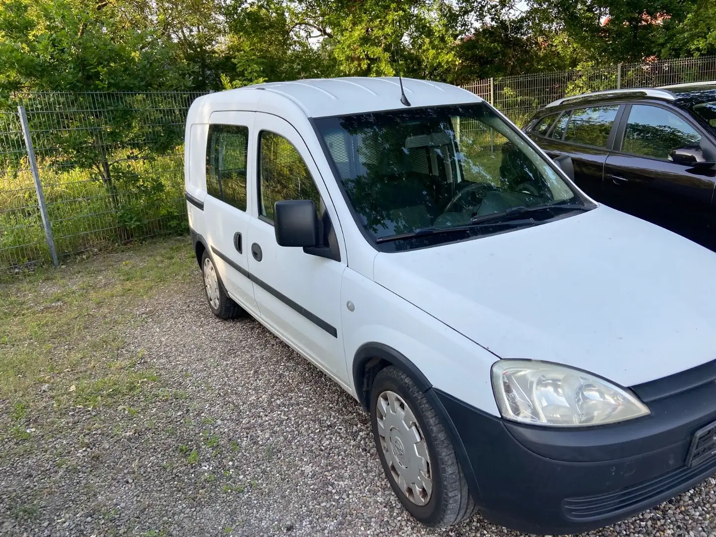 Opel Combo Weiß - 2