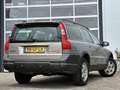 Volvo V70 Cross Country 2.4 T Comfort Line 200PK | 5-Cillind Бежевий - thumbnail 2