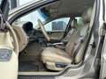 Volvo V70 Cross Country 2.4 T Comfort Line 200PK | 5-Cillind Бежевий - thumbnail 9