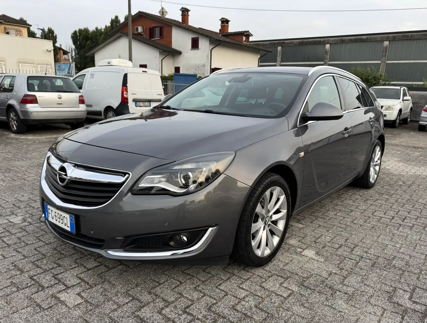 Opel Insignia Sports Tourer 1.6 cdti Cosmo Business 136cv/Euro6B - 1