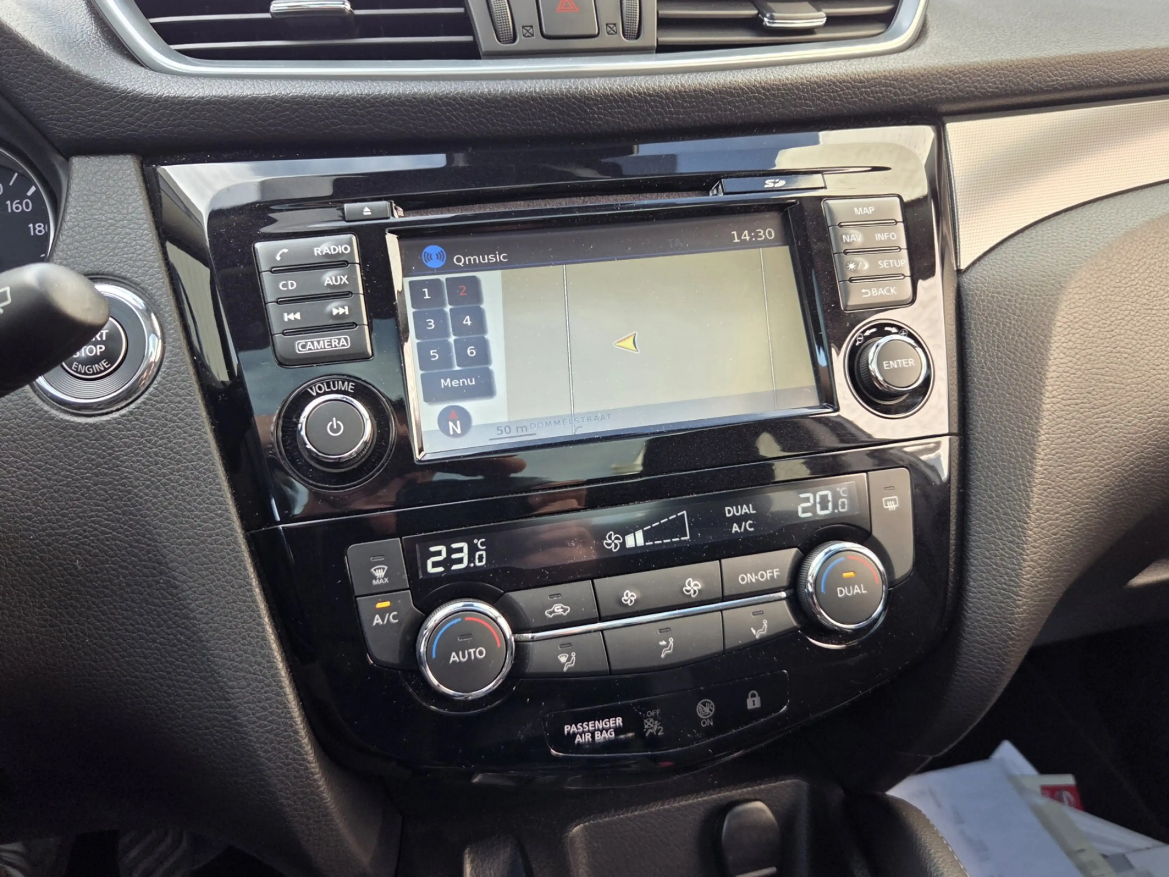 Nissan Qashqai 1.2 N-Connecta Panorama-360Camera-Trekhaak — photo 9