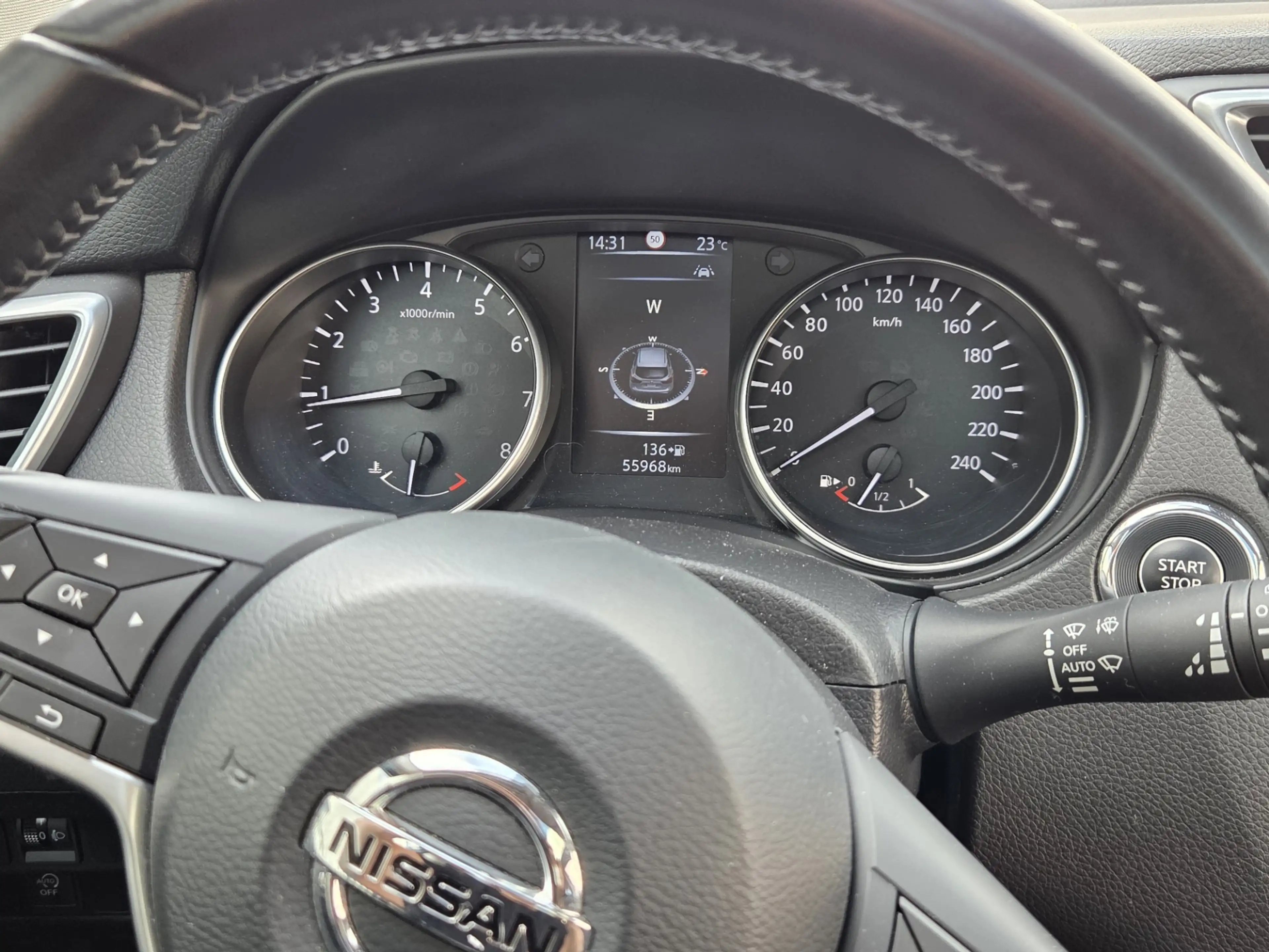 Nissan Qashqai 1.2 N-Connecta Panorama-360Camera-Trekhaak — photo 13