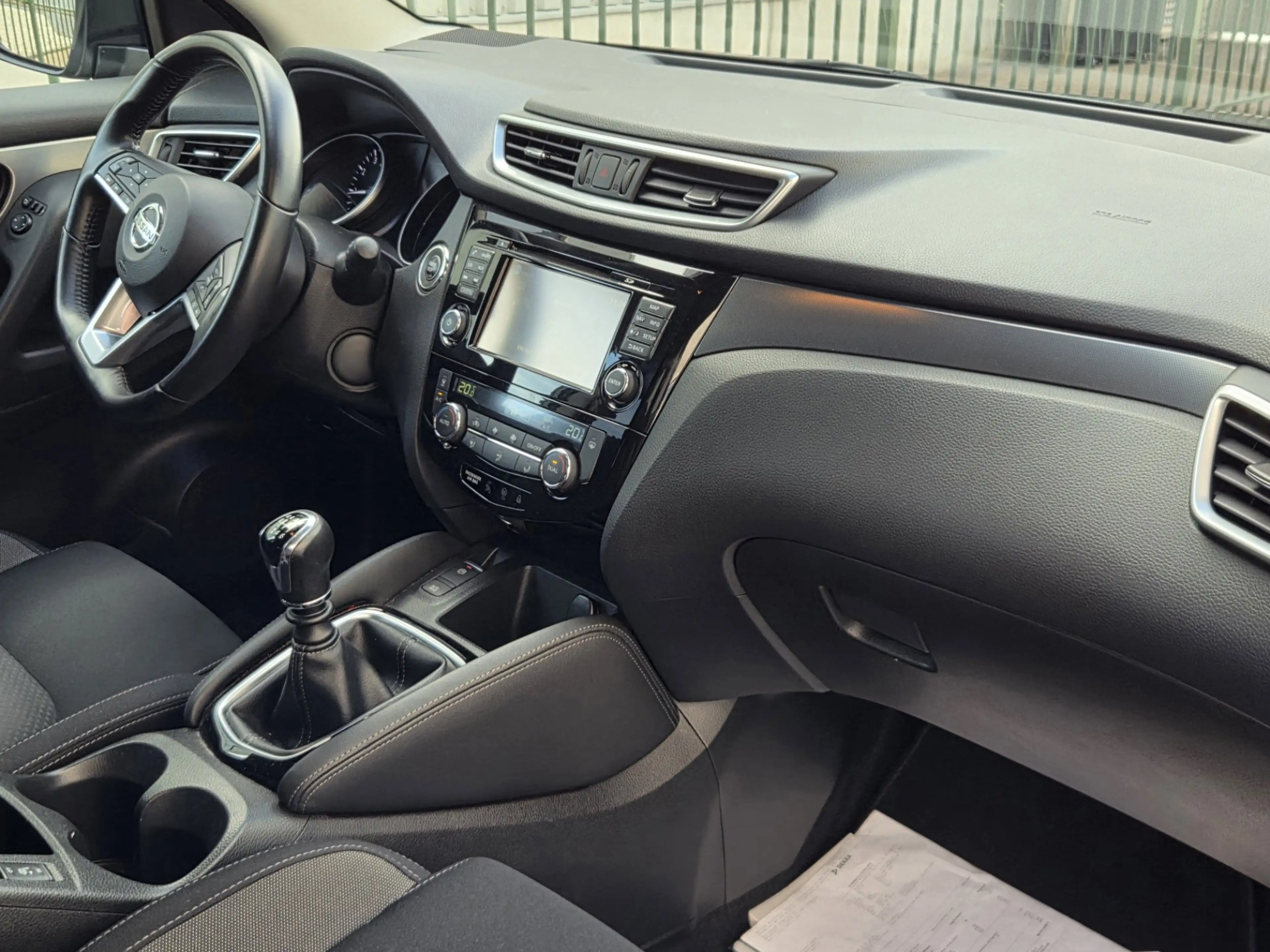Nissan Qashqai 1.2 N-Connecta Panorama-360Camera-Trekhaak — photo 6