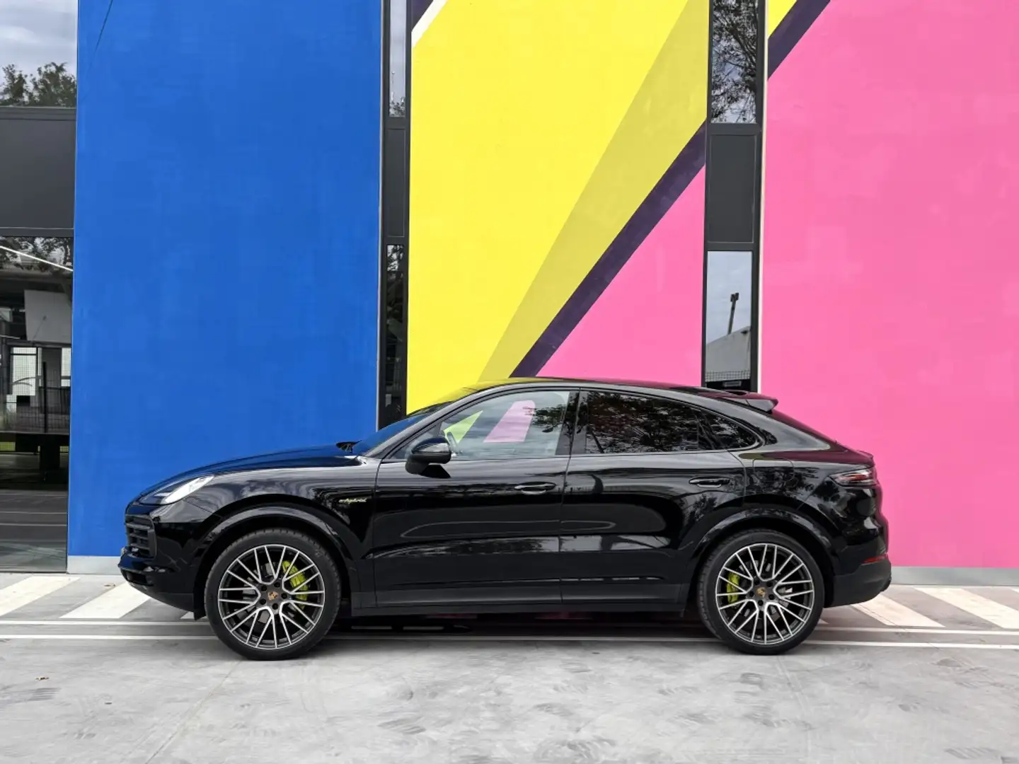 Porsche Cayenne E-Hybrid Platinum Edition Coupé Aut. Noir - 2