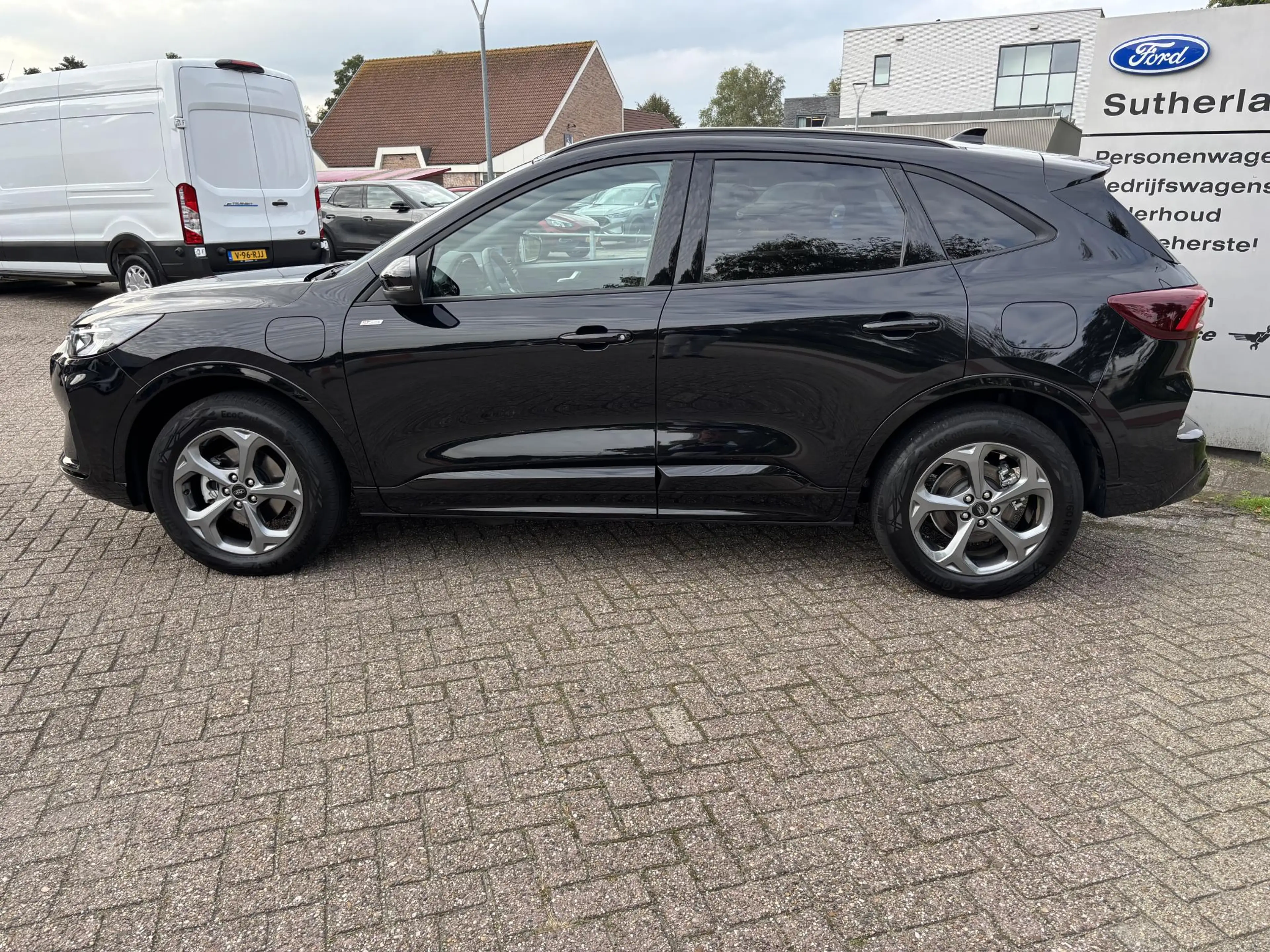 Ford Kuga 2.5 PHEV ST-Line 243pk Wegklapbare Trekhaak | Wint — photo 4