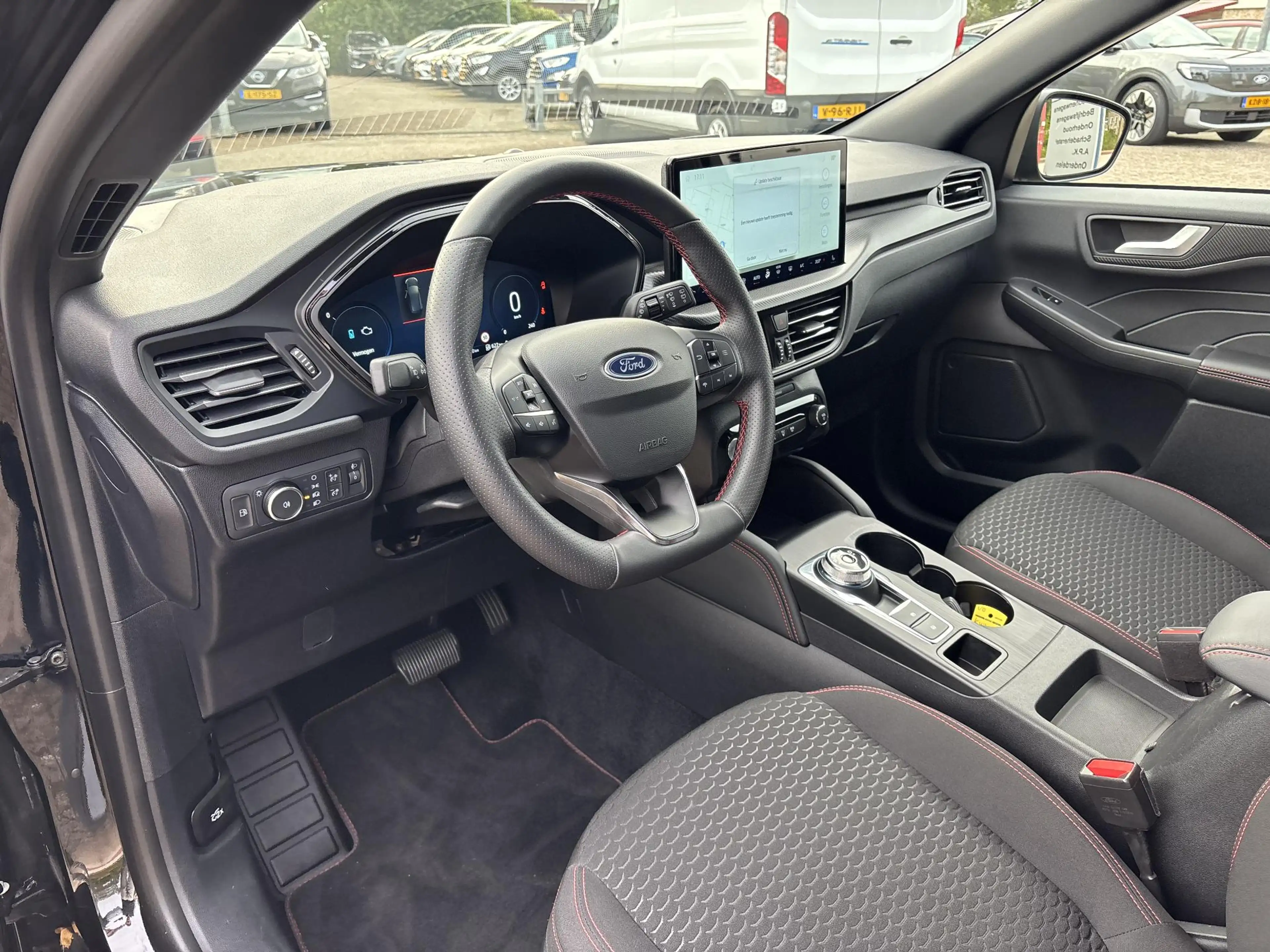 Ford Kuga 2.5 PHEV ST-Line 243pk Wegklapbare Trekhaak | Wint — photo 12