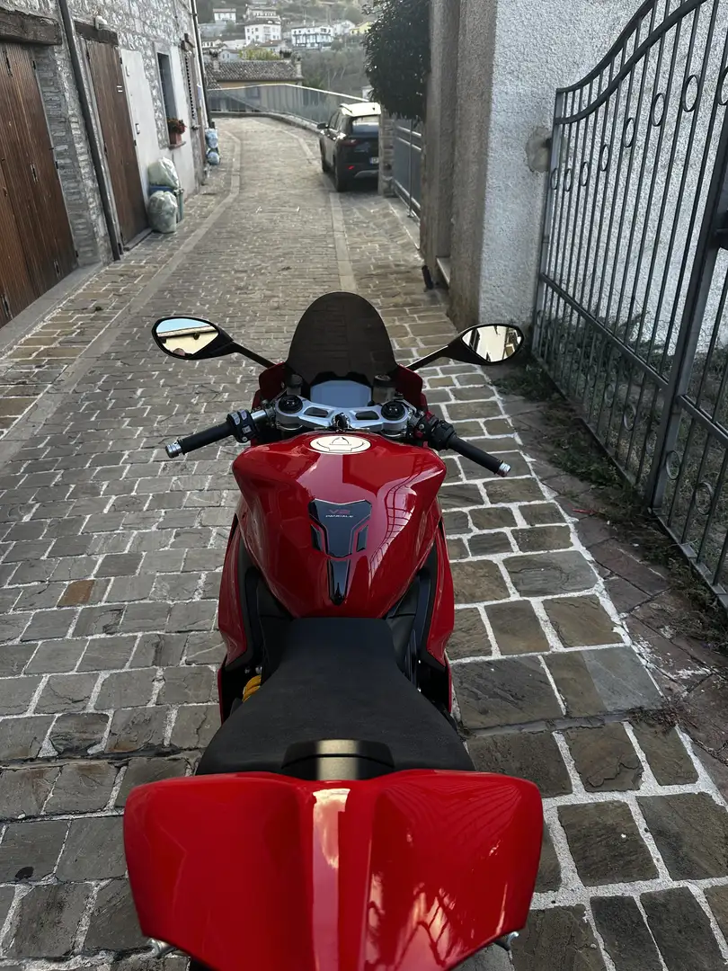 Ducati Panigale V2 - 2