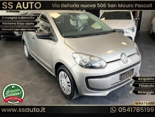 Volkswagen up! up! 2012 3p 1.0 eco Move 68cv E6