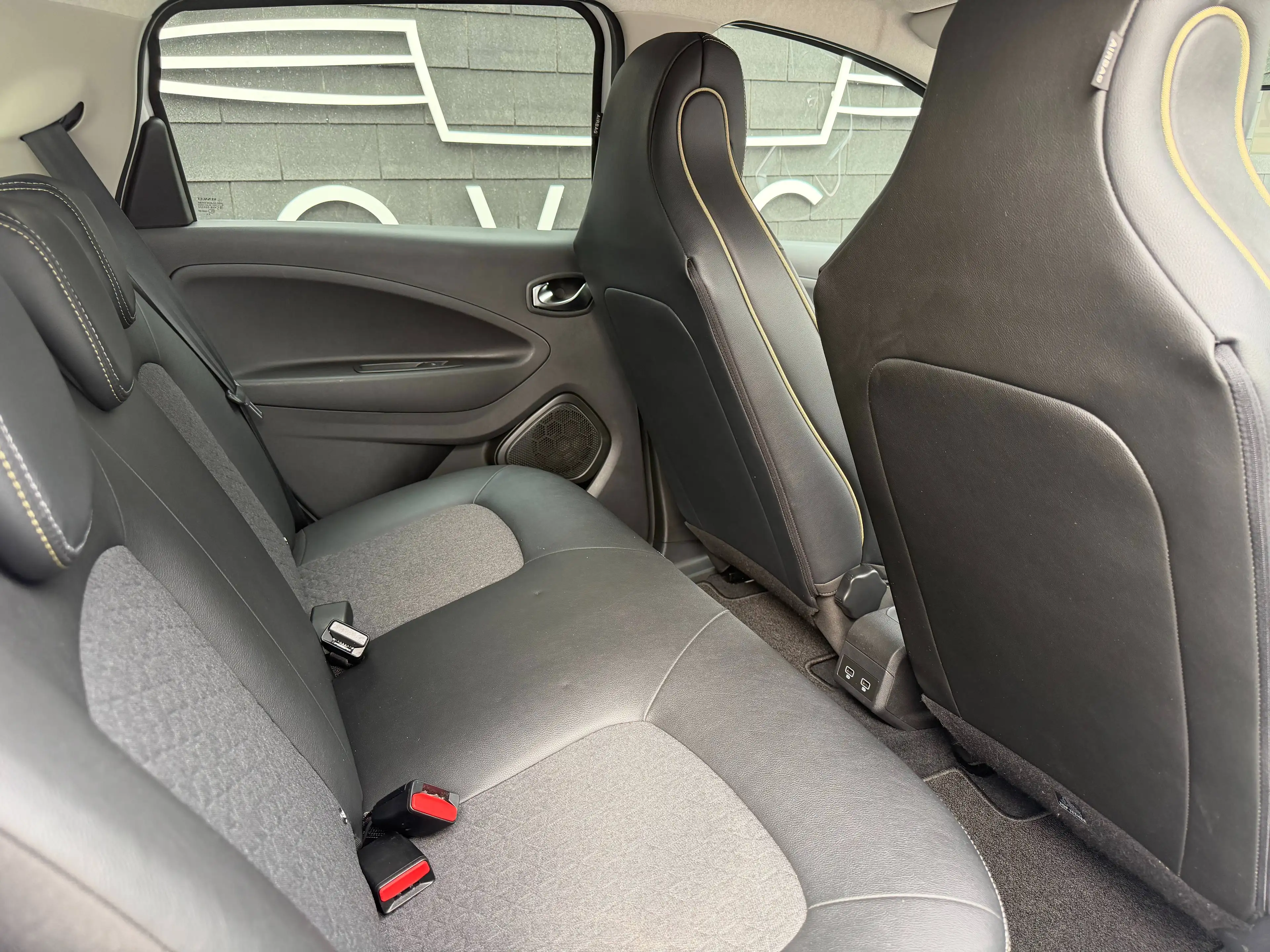 Renault ZOE 52 kWh R135 Iconic E.V.50+GARANTIE 1 AN+NAVI+CAMERA — photo 13