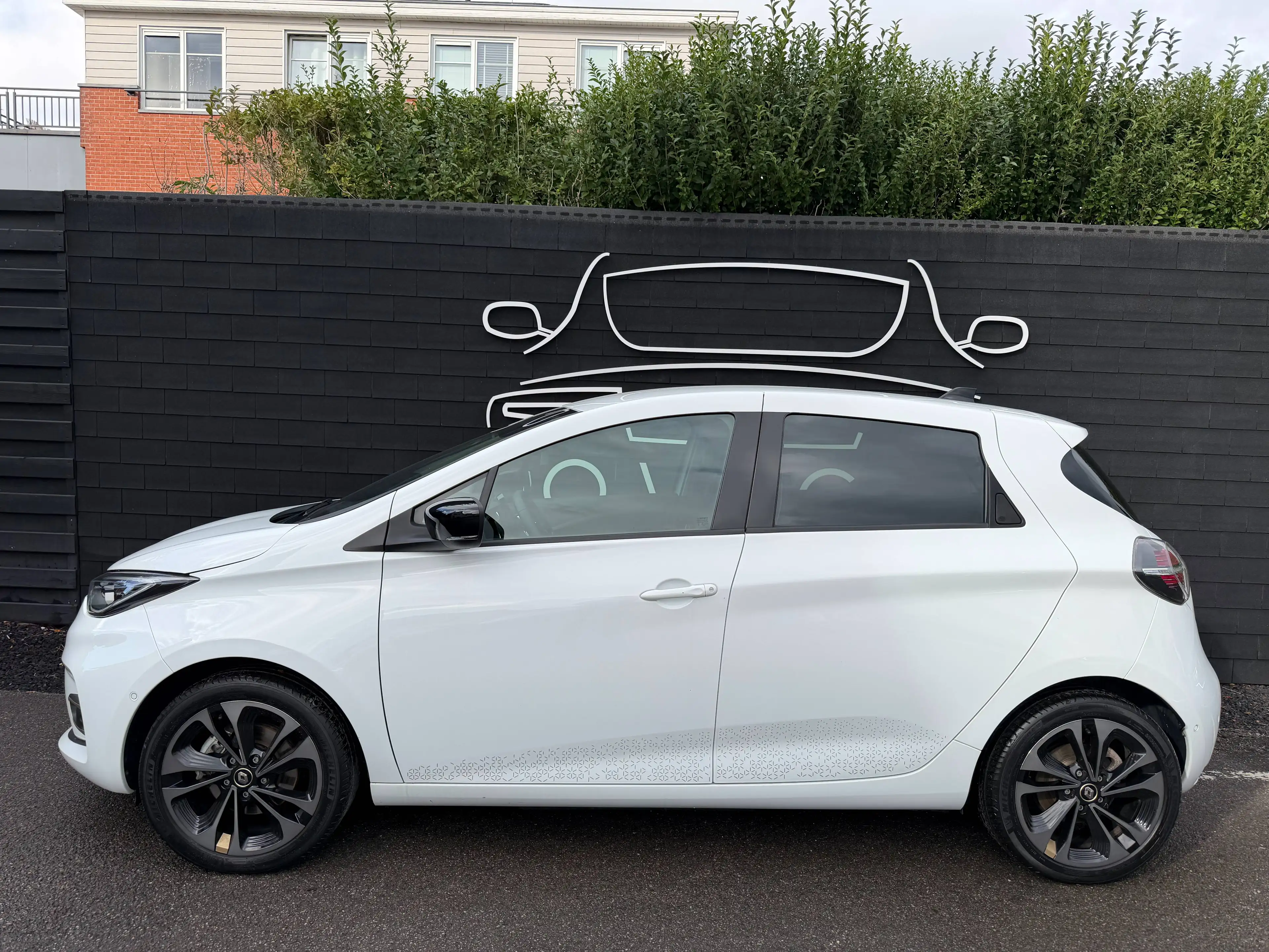 Renault ZOE 52 kWh R135 Iconic E.V.50+GARANTIE 1 AN+NAVI+CAMERA — photo 2