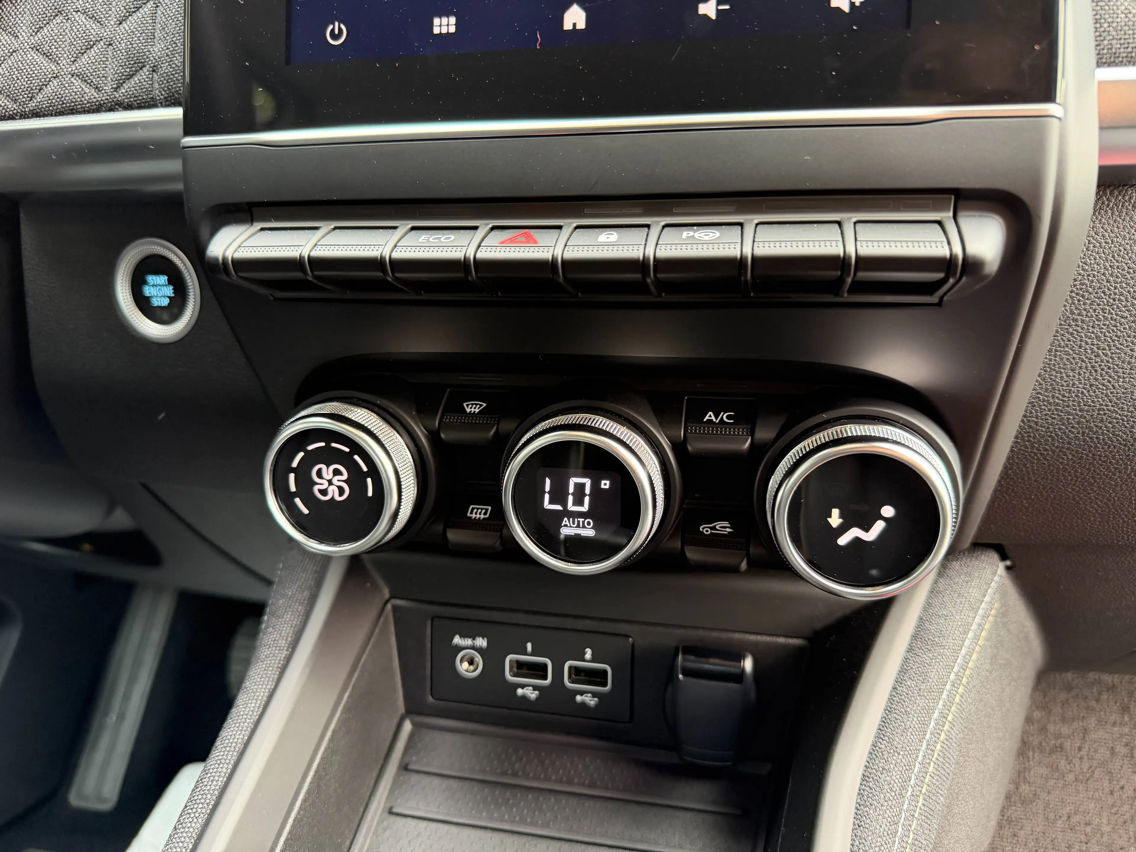 Renault ZOE 52 kWh R135 Iconic E.V.50+GARANTIE 1 AN+NAVI+CAMERA — photo 12