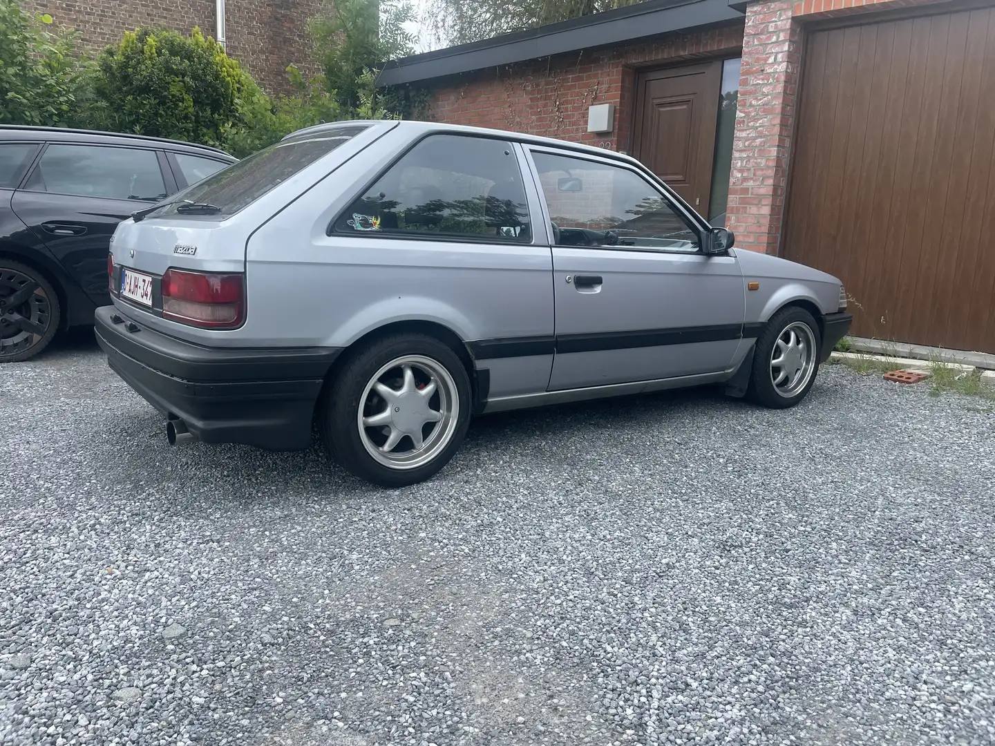 Mazda 323 Turbo Gt - 1