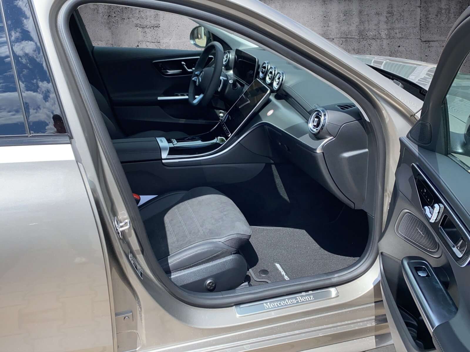 Mercedes-Benz C 220