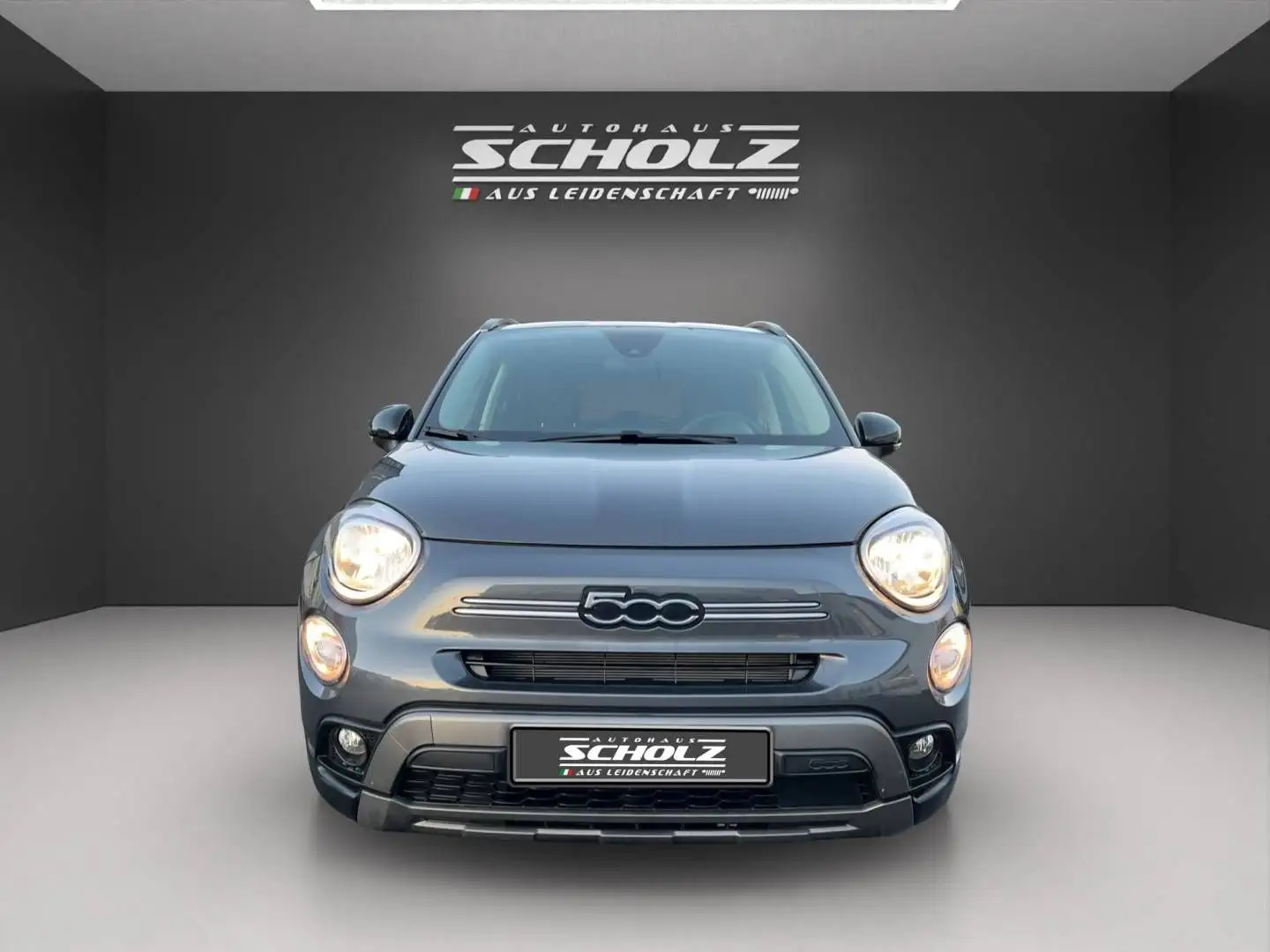 Fiat 500X Hatchback MY22 *DAB*ACC*TOTWINKEL-ASSISTENT Grau - 2