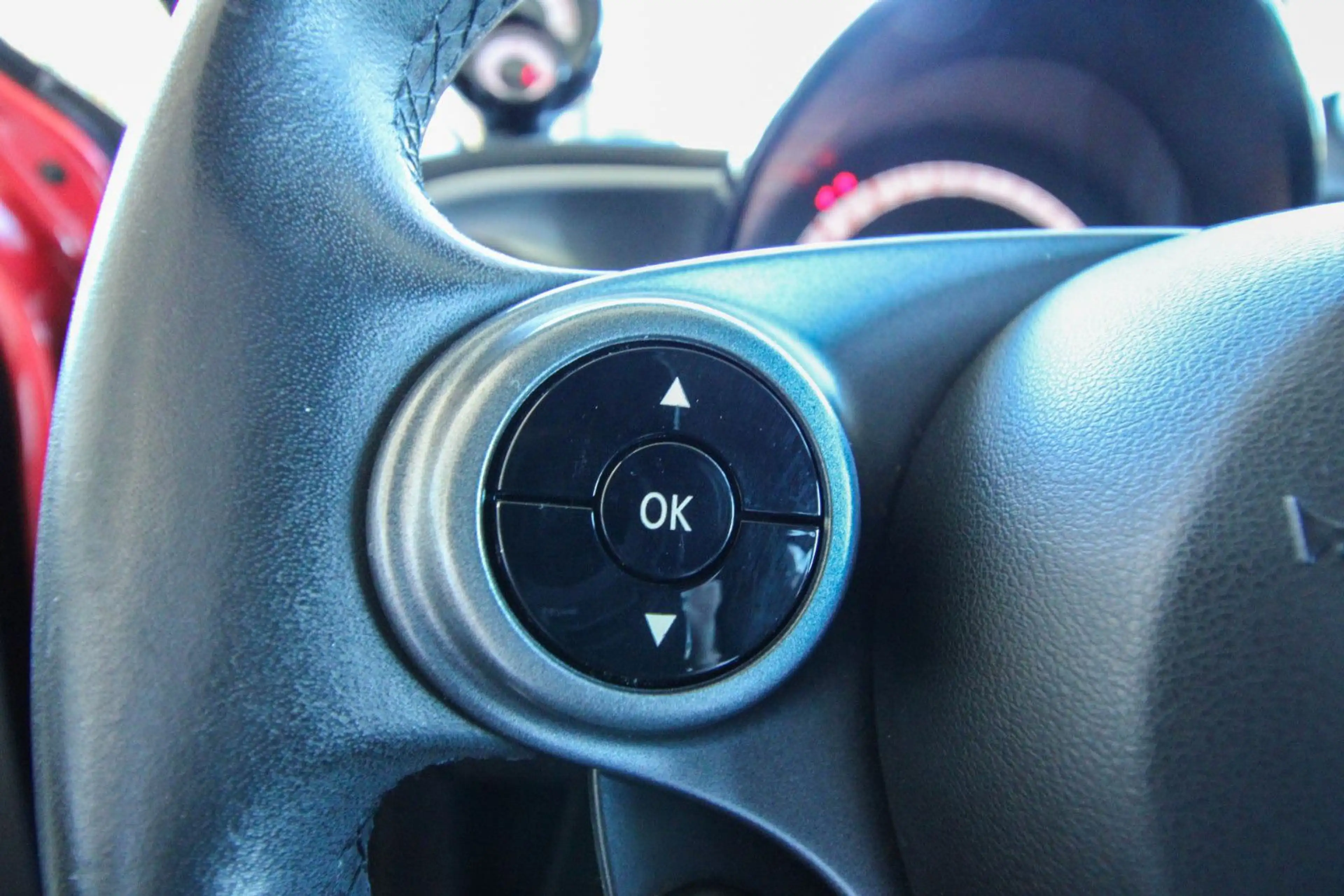 smart forFour Passion/Kamera/SHZ/Klima/Navi/MirrorLink — photo 15