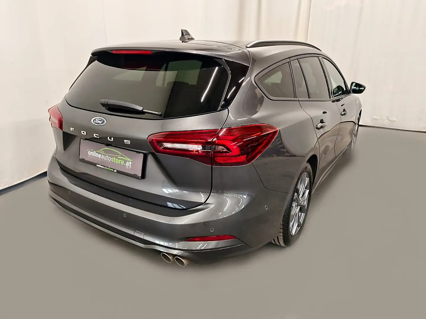 Ford Focus Turnier 1,0 Hybrid ST-Line X Aut., HUD, AHV, LED Grau - 2