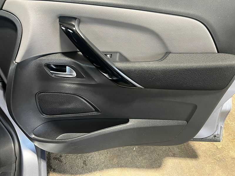 Citroen C4 SpaceTourer C4 Spacetourer BlueHDi 120 S&S EAT6 Feel Edition — photo 18
