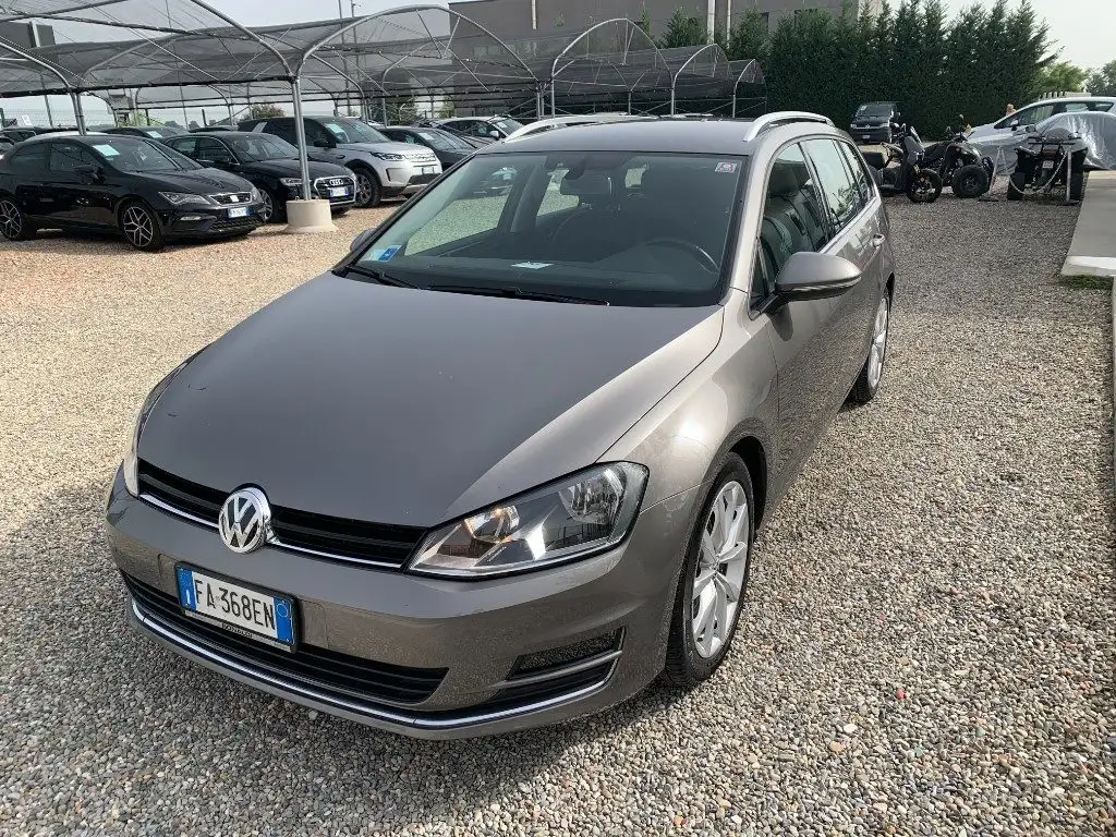 Volkswagen Golf Variant 2015 из Европы — купить под ключ