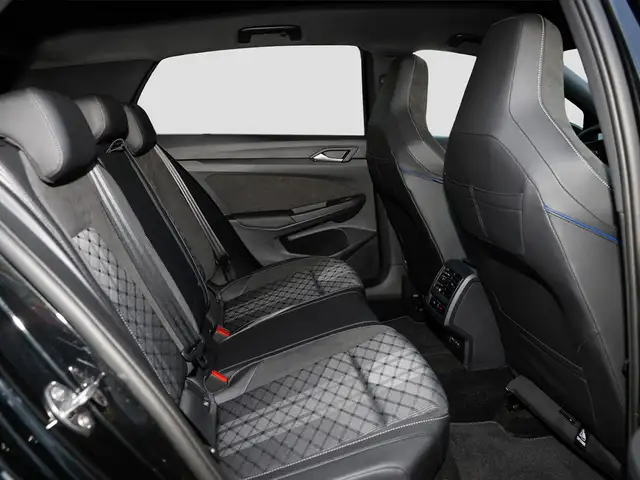 Volkswagen Golf view 12