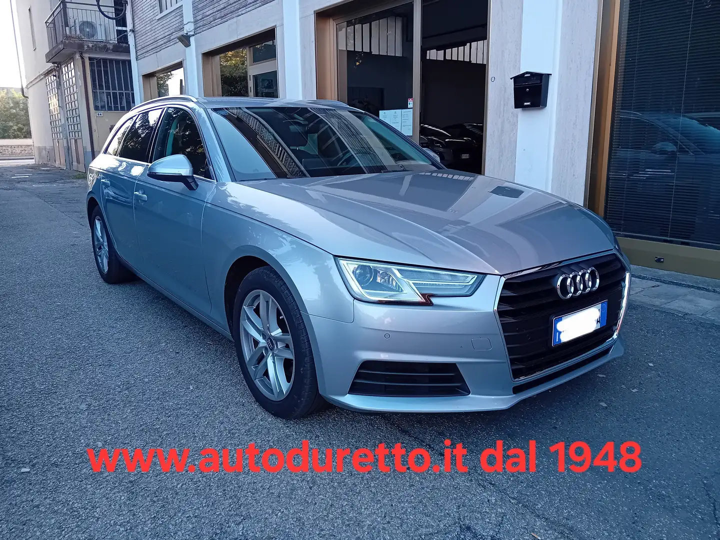 Audi A4 Avant 35 2.0 tdi Business 150cv s-tronic *STUPENDA Gris - 1