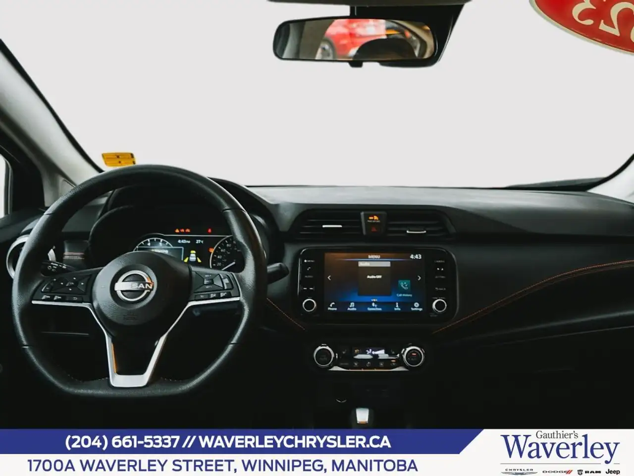 Nissan Versa fotografie Nissan Versa