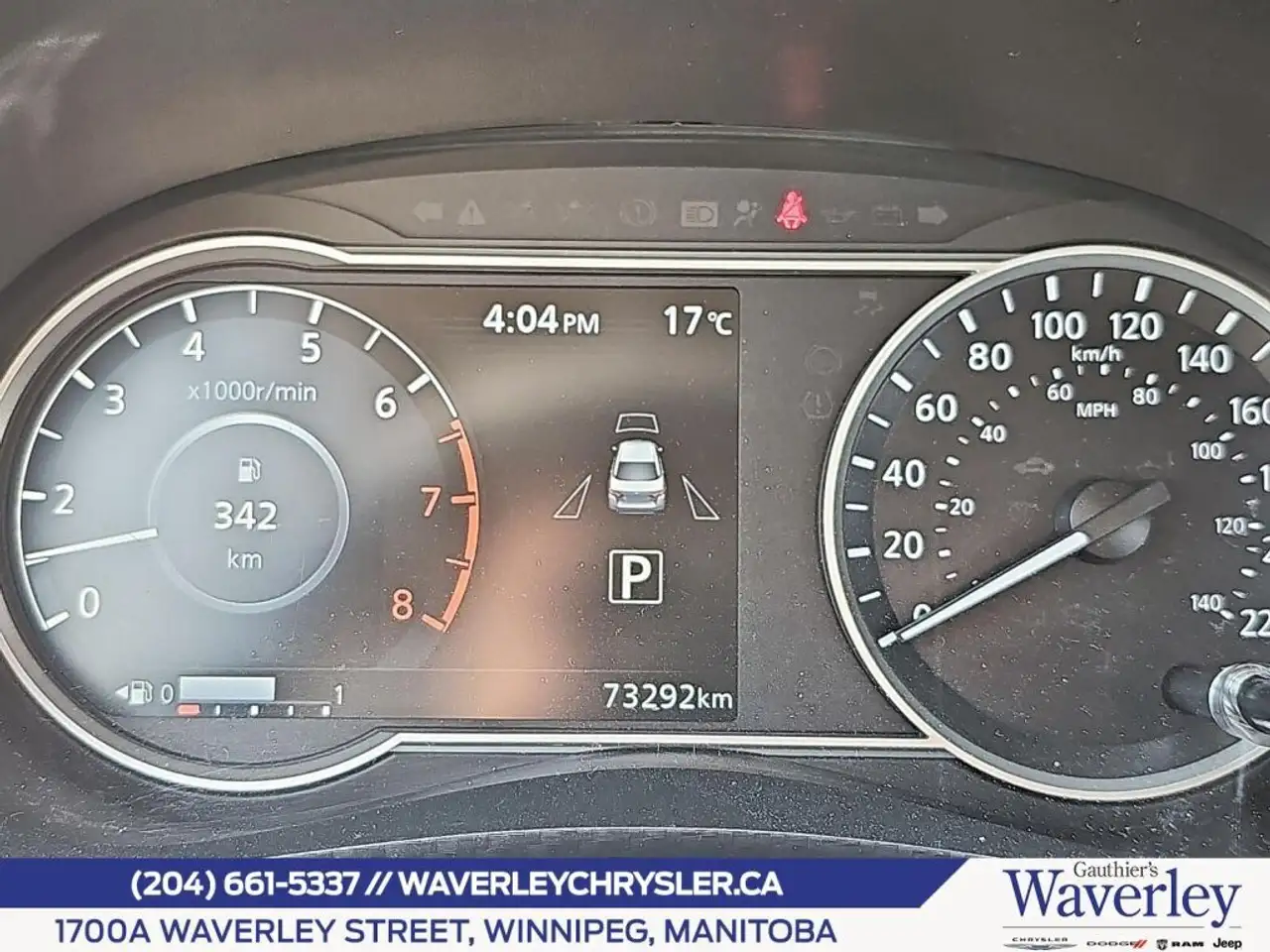 Nissan Versa снимка Nissan Versa