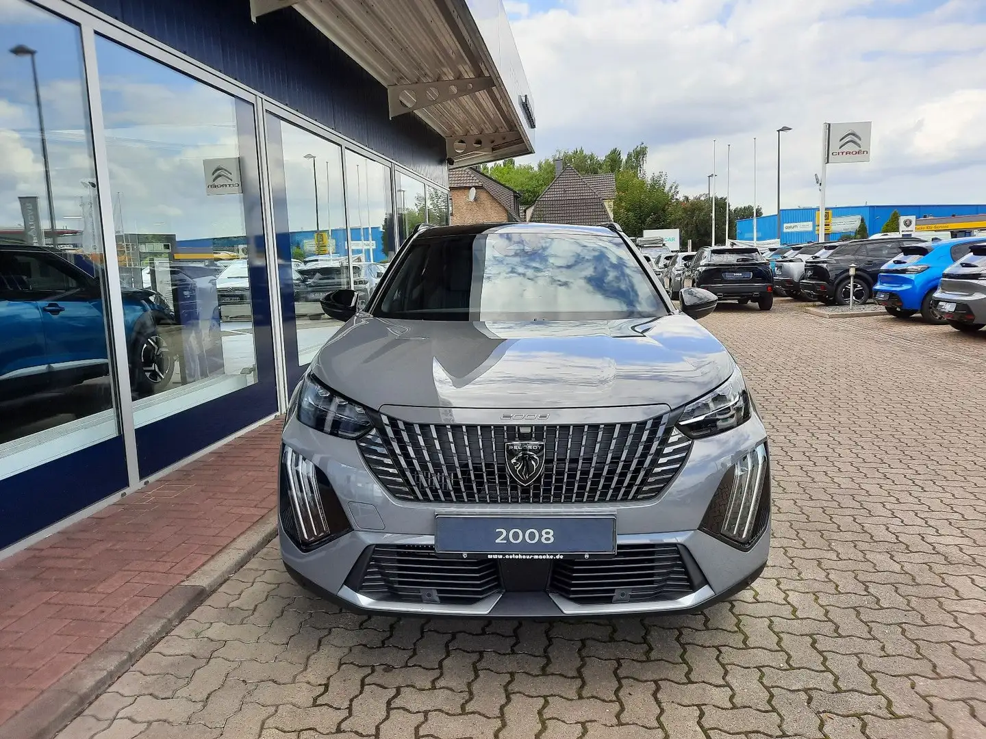 Peugeot 2008 GT e-DSC6  SDACH TWA ACC 360° KAMERA GJR Grau - 1