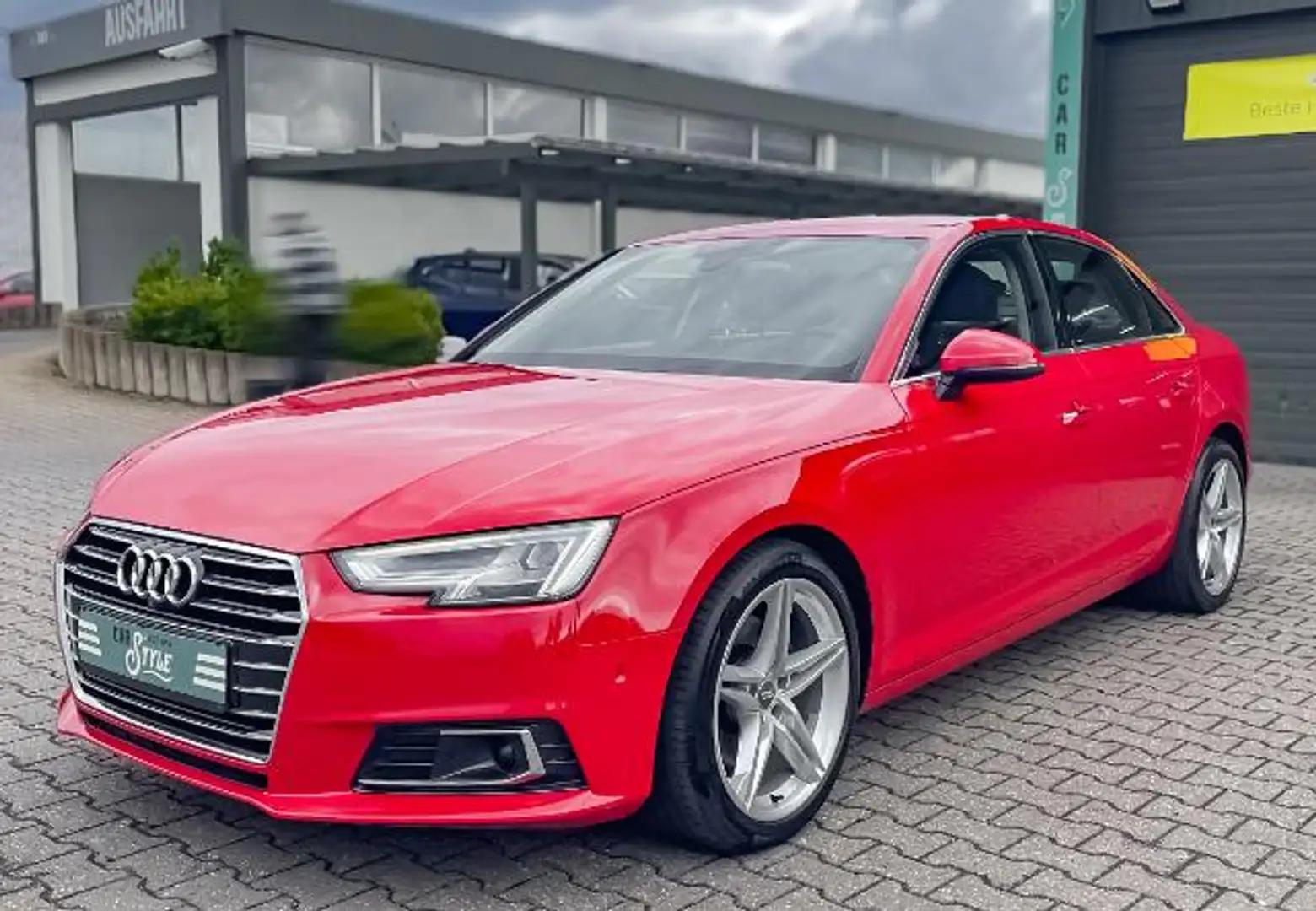 Audi A4 2.0 TDI LED RFK NAVI VIRTUAL COCKPIT 360° Rot - 1
