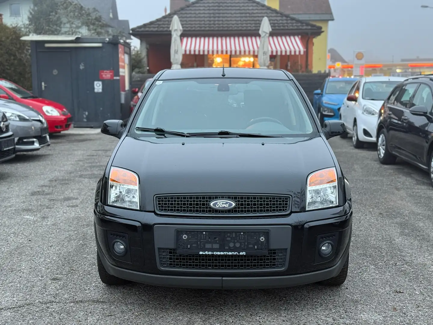 Ford Fusion 1.4 16V 1.Besitz TÜV NEU Schwarz - 2