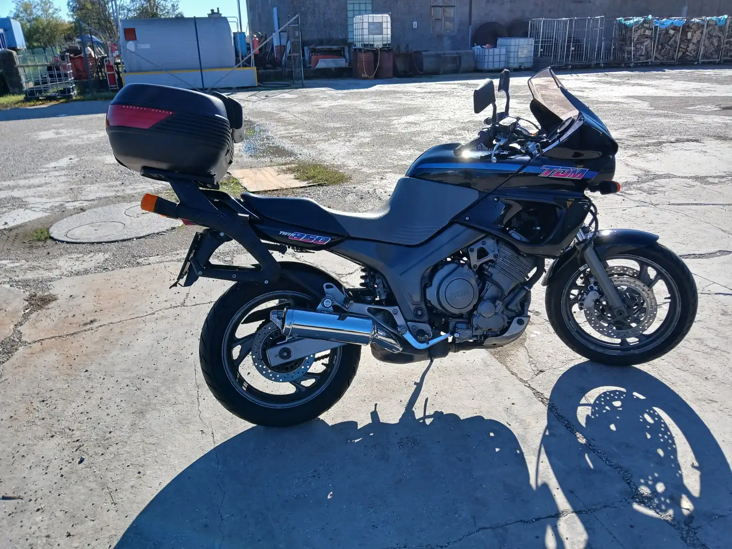 Yamaha TDM 850 Nero - 2