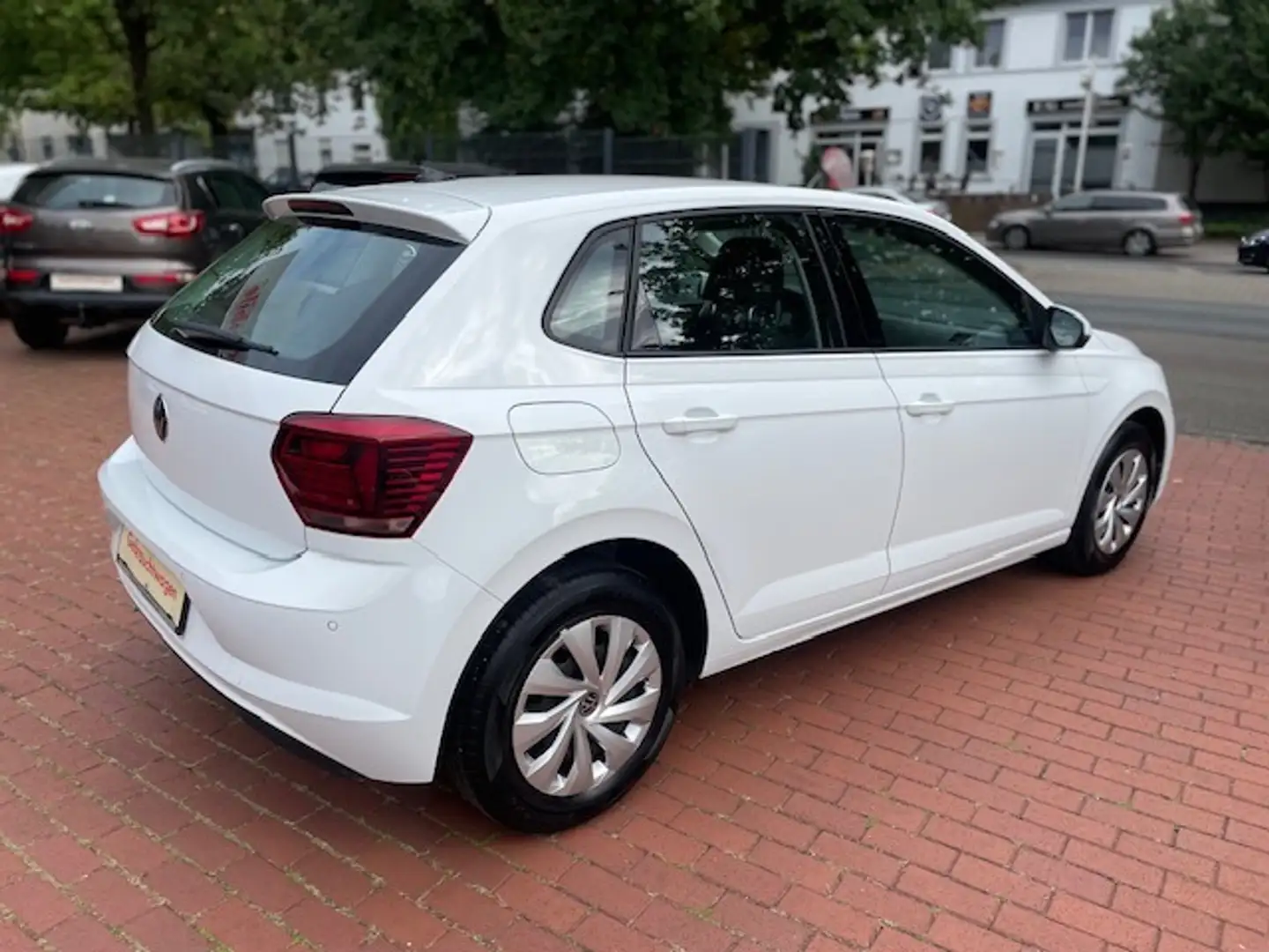 Volkswagen Polo Comfortline 1,0 *SHZ*DAB+*PDC*Notbrems Ass* Weiß - 2