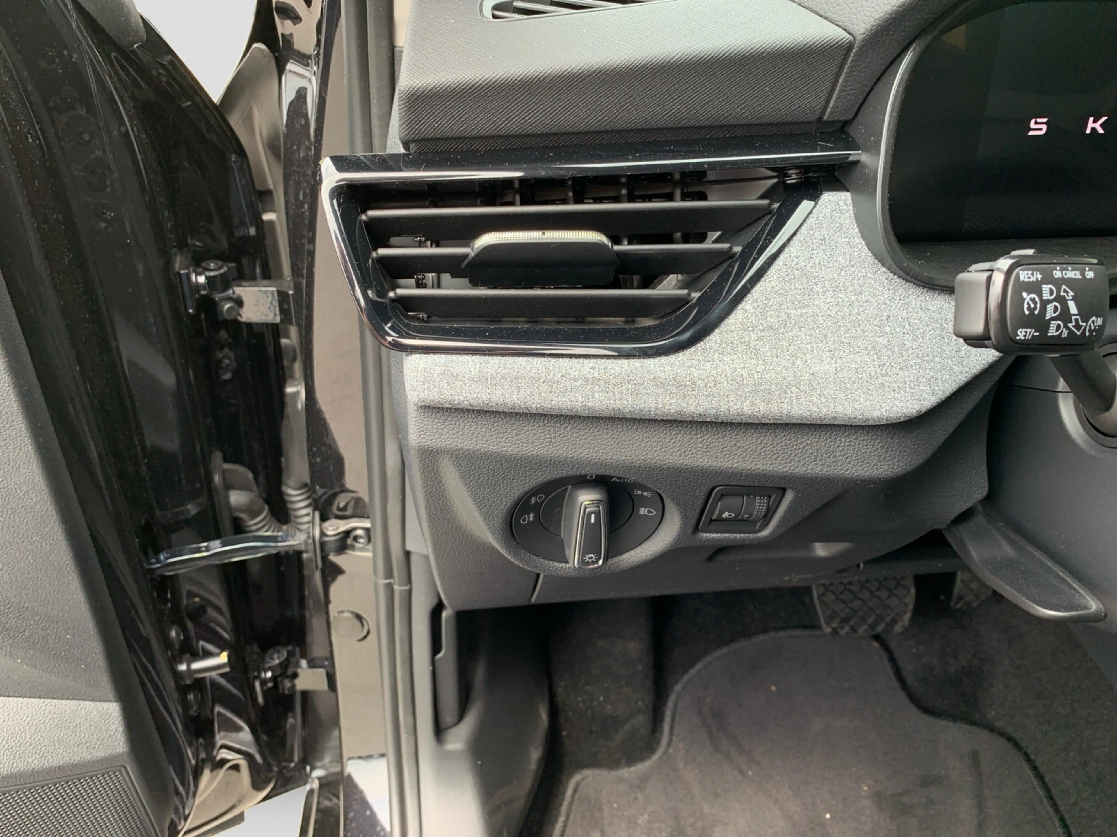Skoda Kamiq Selection 1,0TSI 116PS DSG PDC KAM Kessy — photo 13