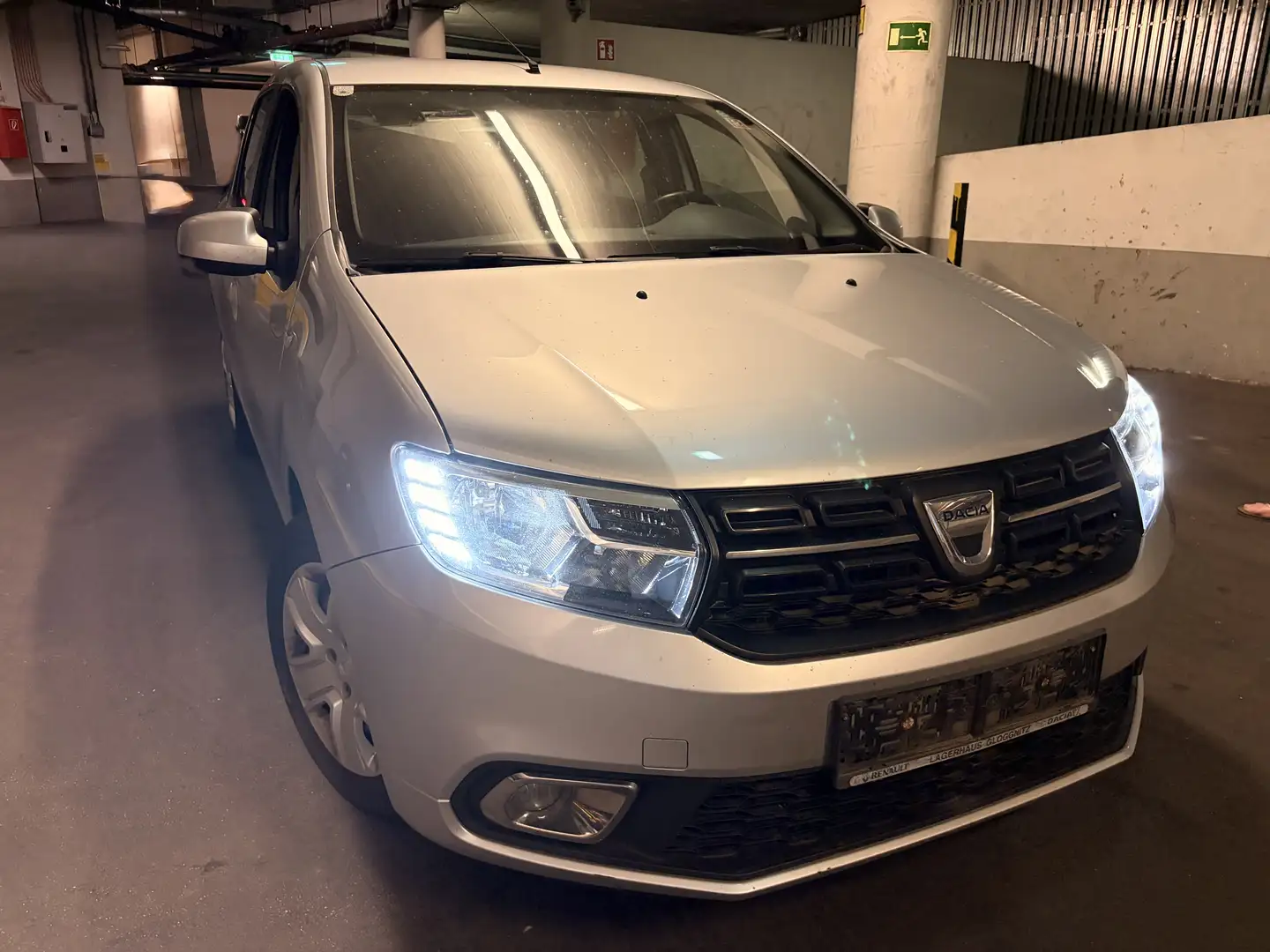 Dacia Sandero Fiskal Supreme dCi 75 S&S - 1