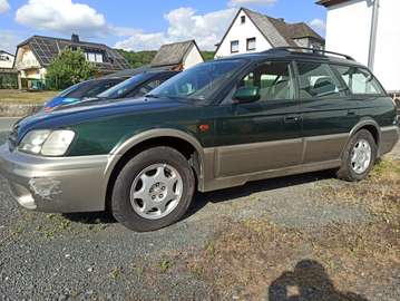 Legacy 2.5 4WD Outback Motorschaden Teileträger
