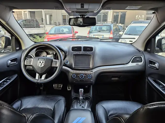 Fiat Freemont view 9
