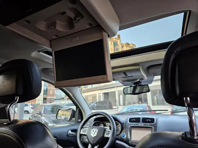 Fiat Freemont view 13