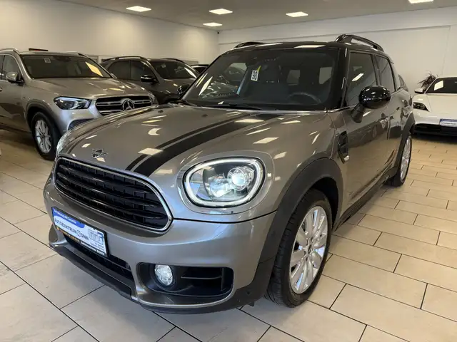 MINI Cooper Countryman Pano*LED*Navi*SHZ*BT-Audio*1H