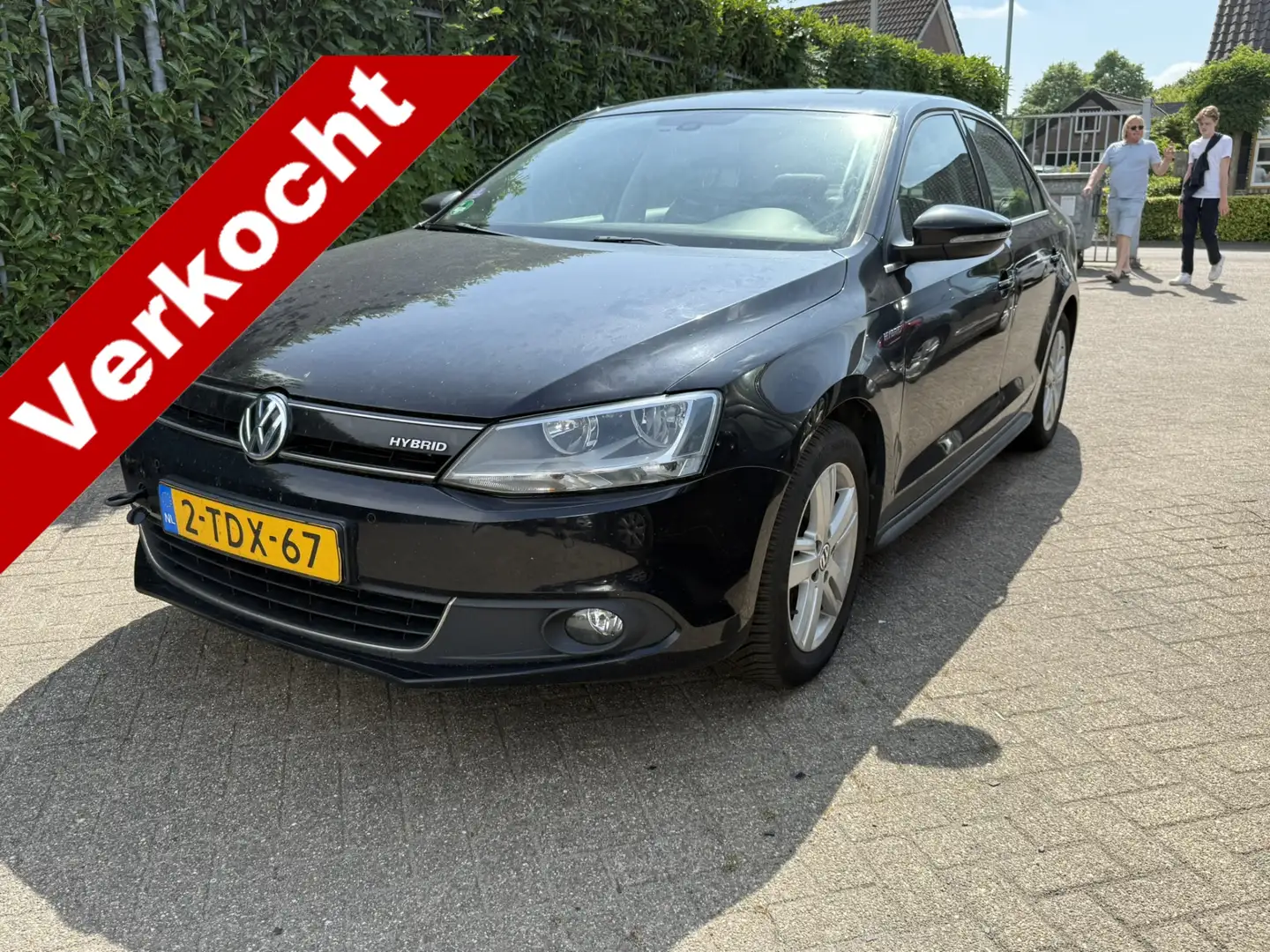 Volkswagen Jetta 1.4 TSI HYBRID (BAK KAPOT) Noir - 1