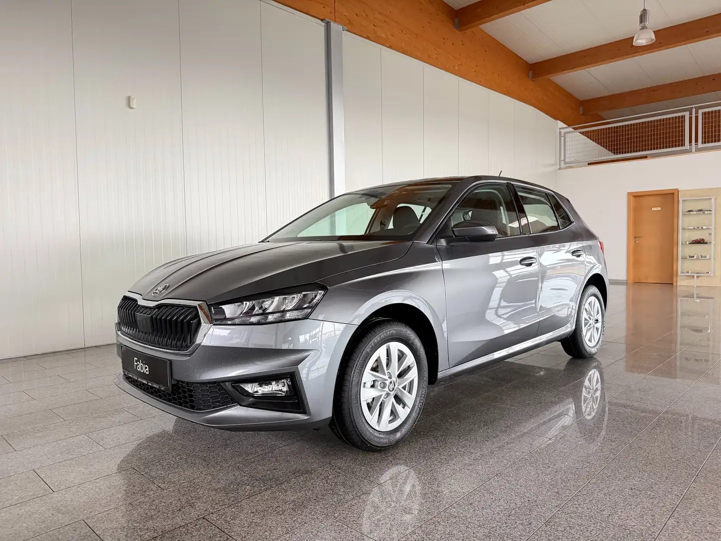 Skoda Fabia Fabia Essence 1,0 TSI Essence - 2