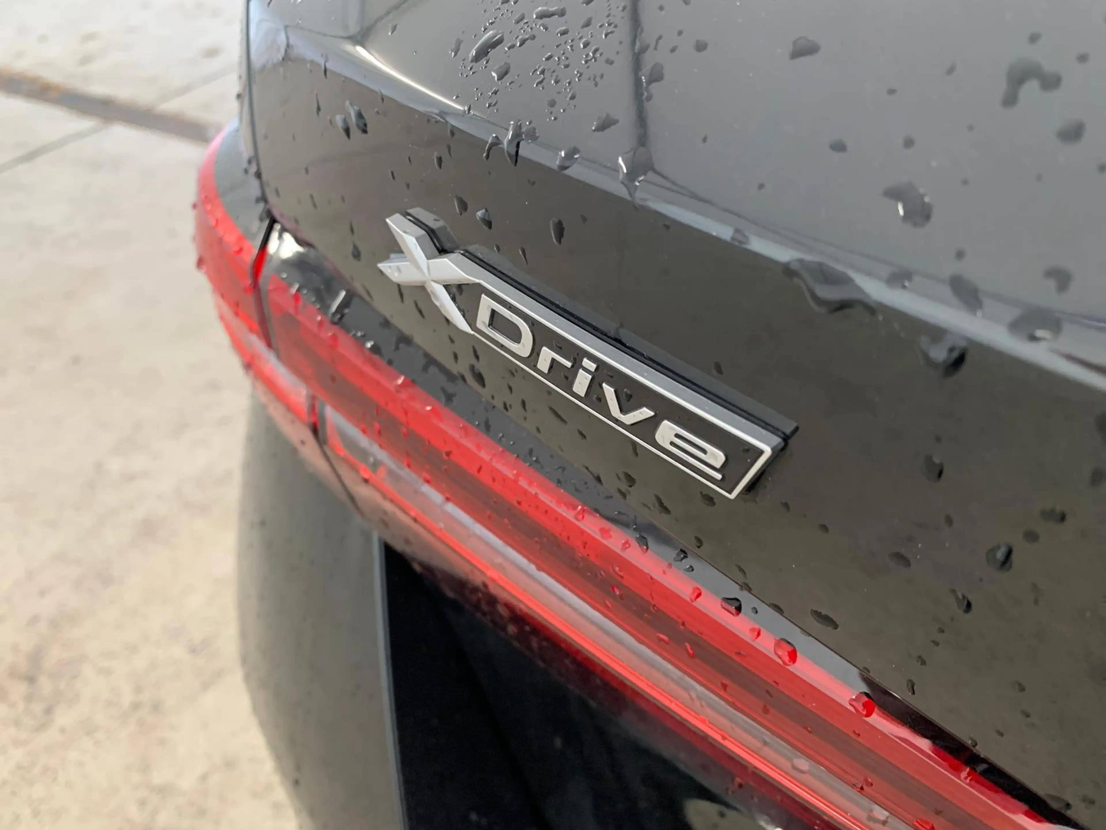BMW 520 xDr M Sport DrivingProf Pano HeadUp Widescr. — photo 5