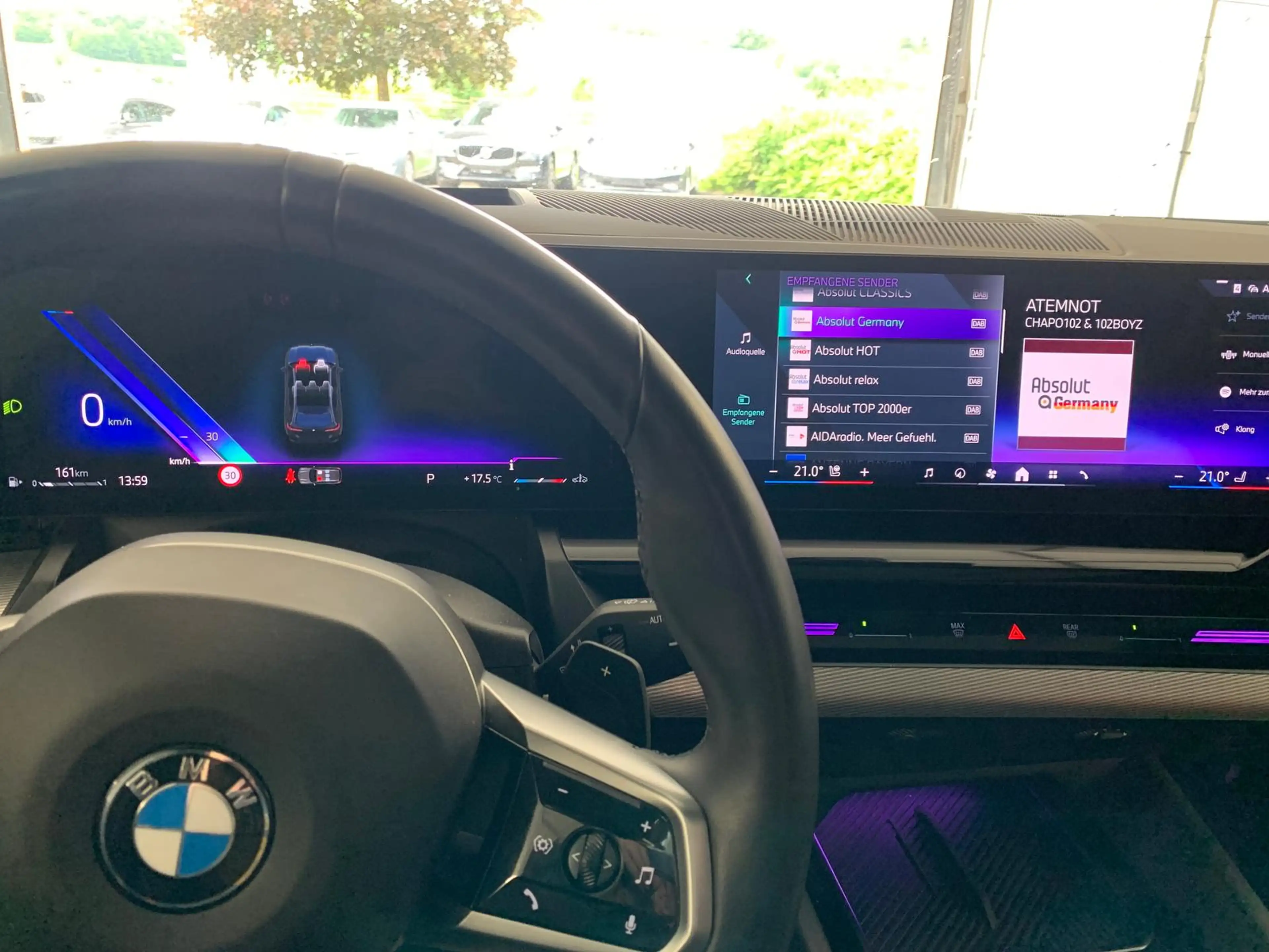 BMW 520 xDr M Sport DrivingProf Pano HeadUp Widescr. — photo 14