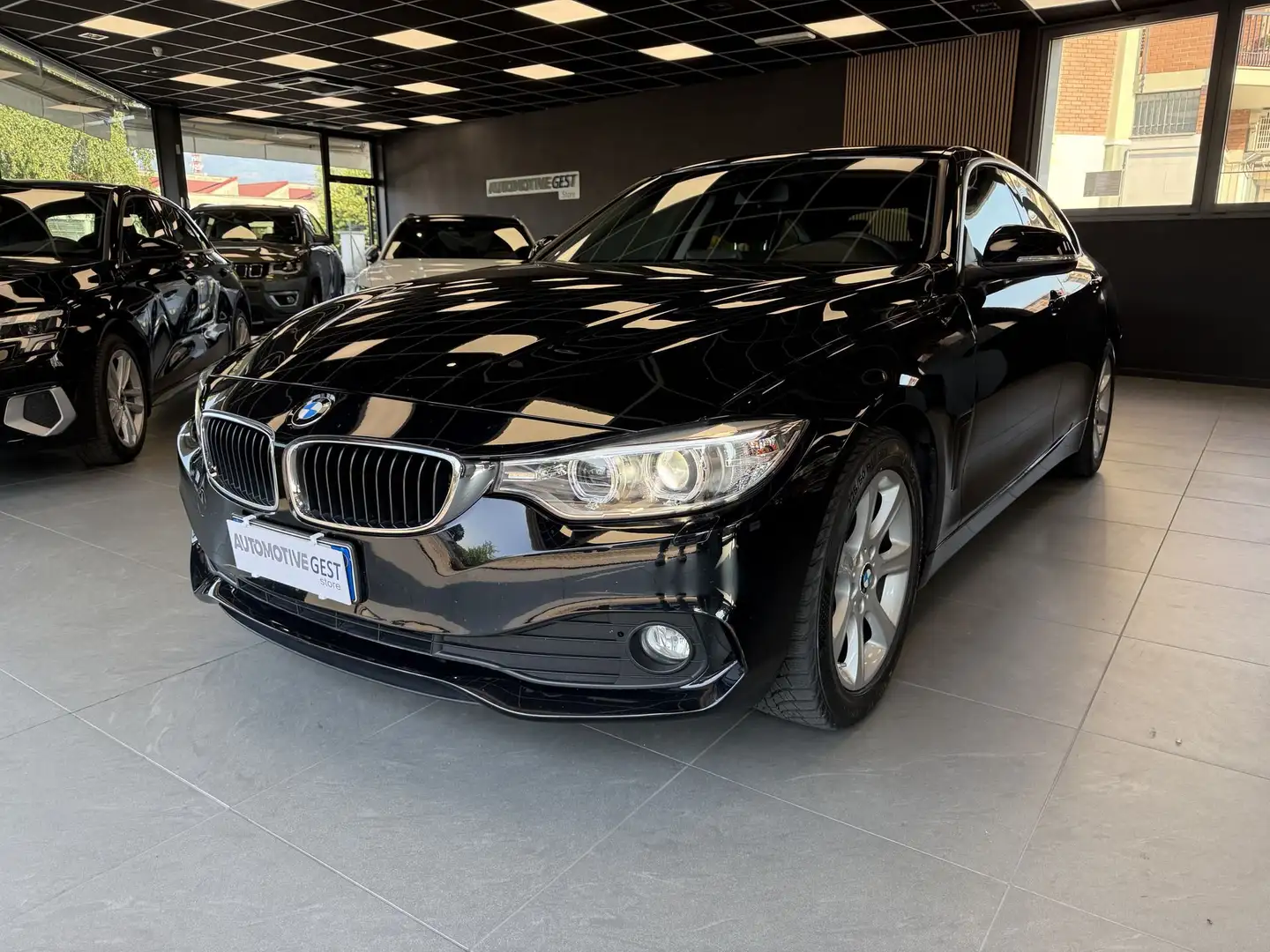BMW 420 420d Gran Coupé Business Advantage Noir - 1