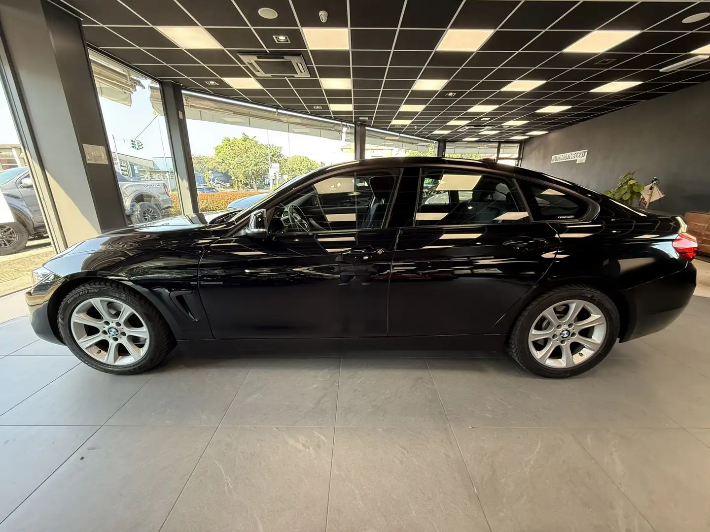 BMW 420 420d Gran Coupé Business Advantage Noir - 2