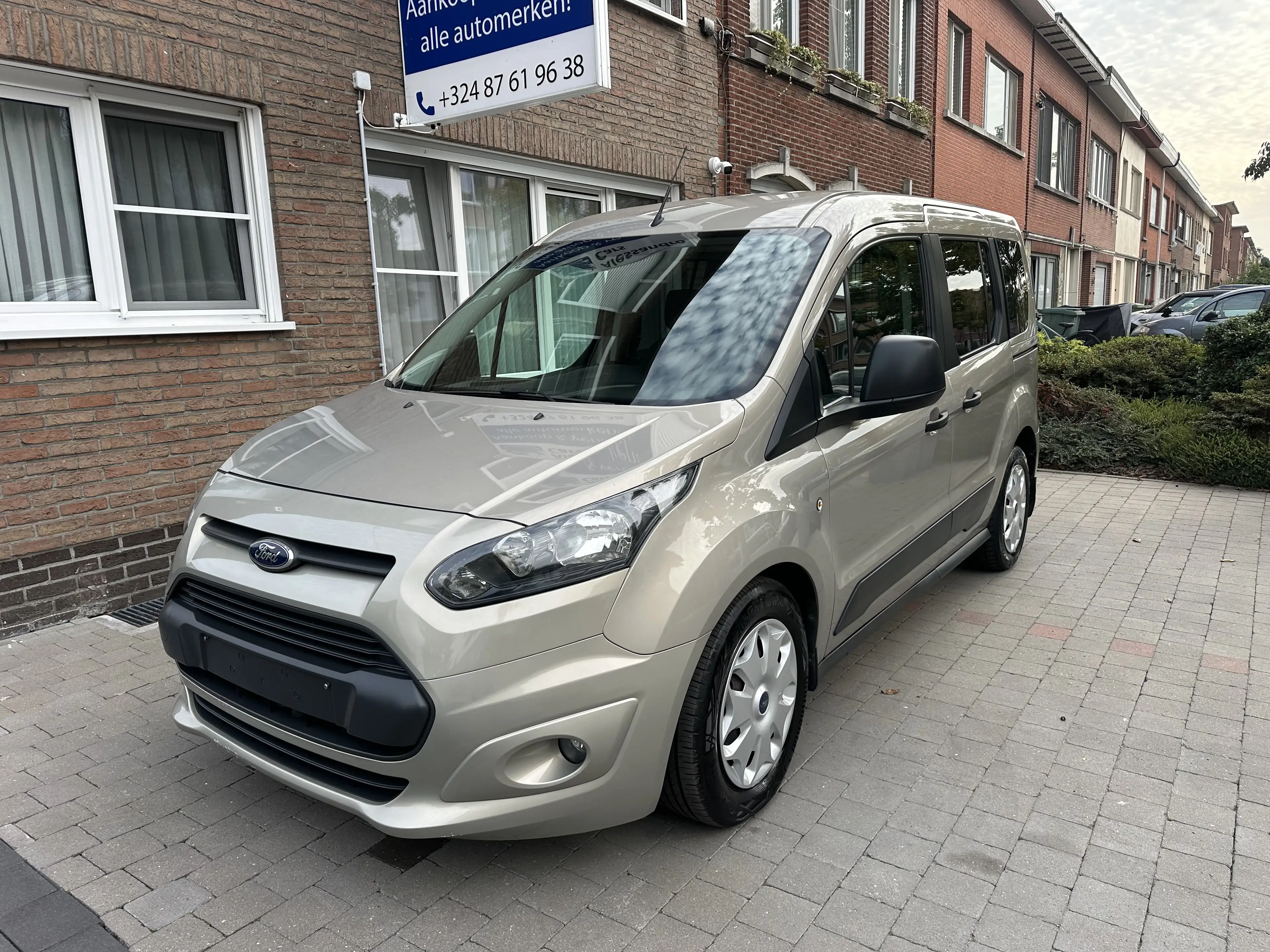 Ford Transit Connect 1.6tdci! Topstaat* Airco* Euro5* Btw wagen* Garantie!